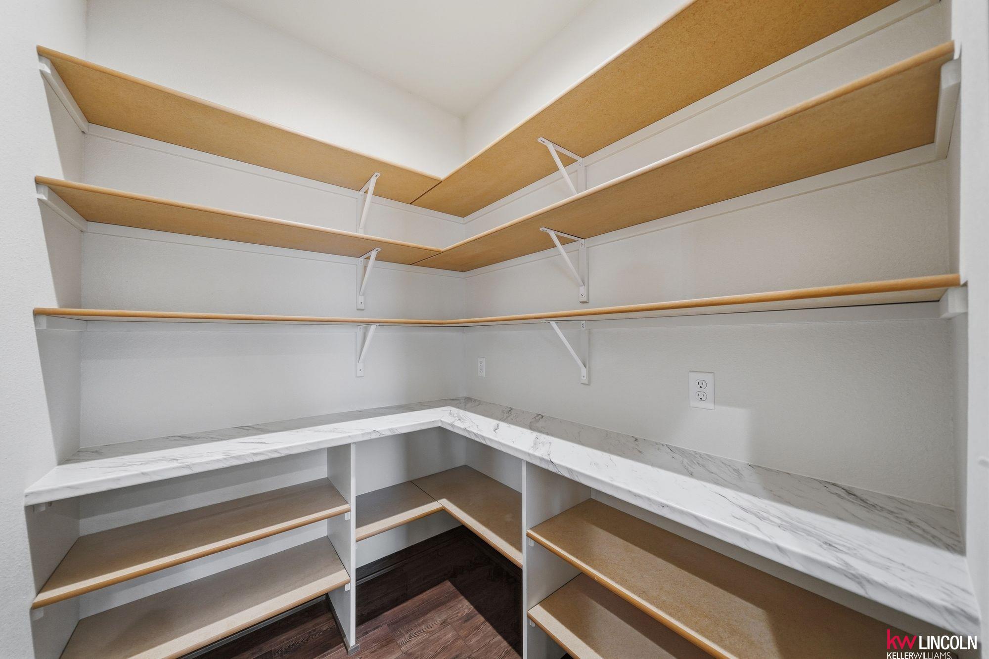 1044 Tuscan Trail, Hickman, NE, 68372