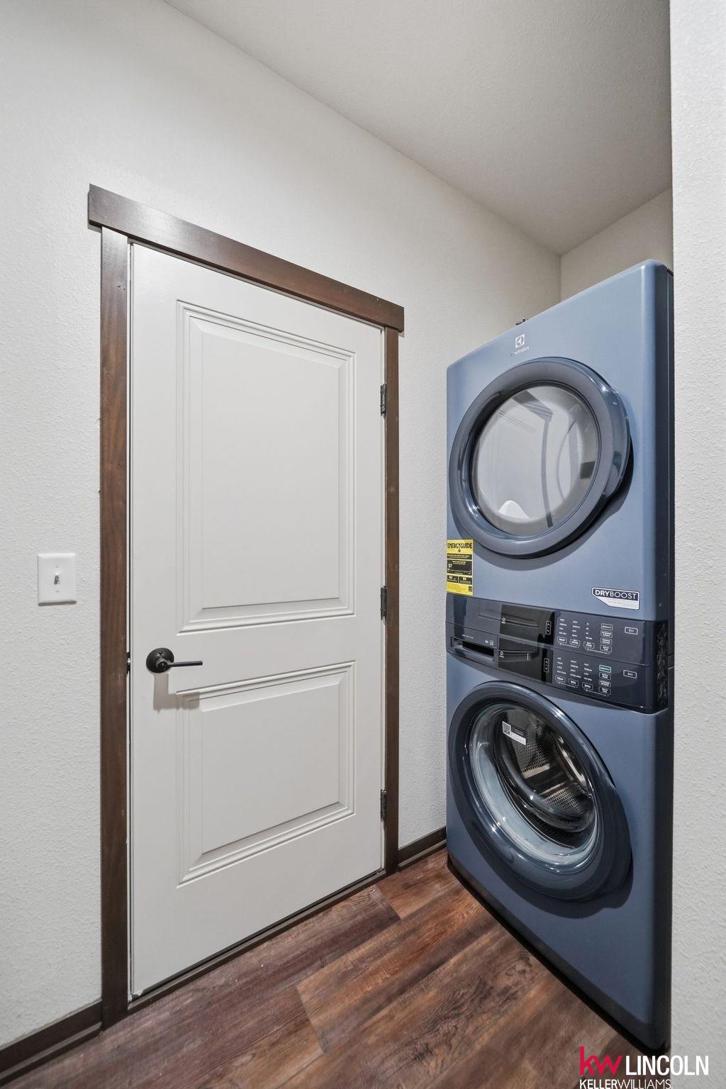 1044 Tuscan Trail, Hickman, NE, 68372