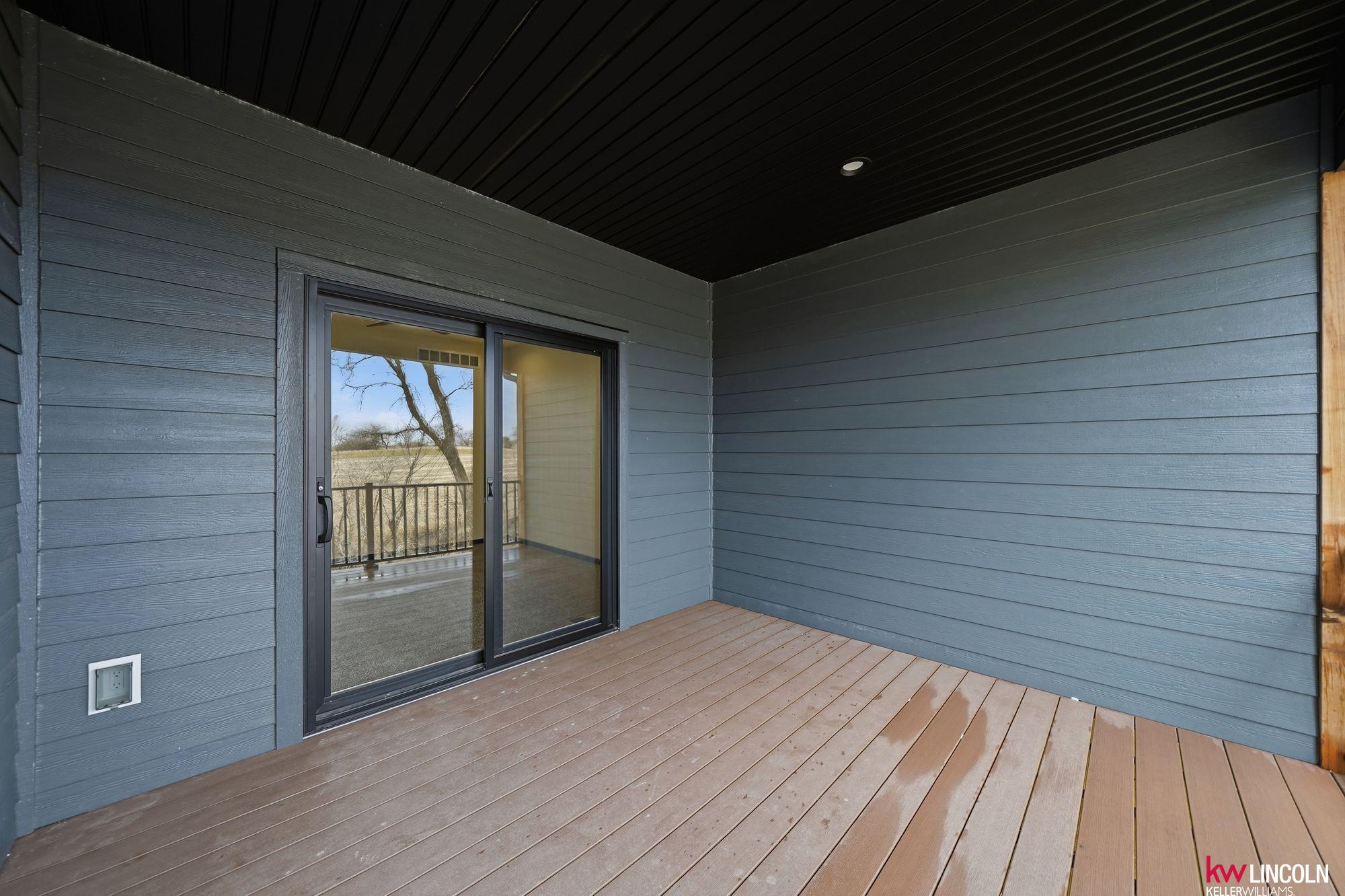 1044 Tuscan Trail, Hickman, NE, 68372