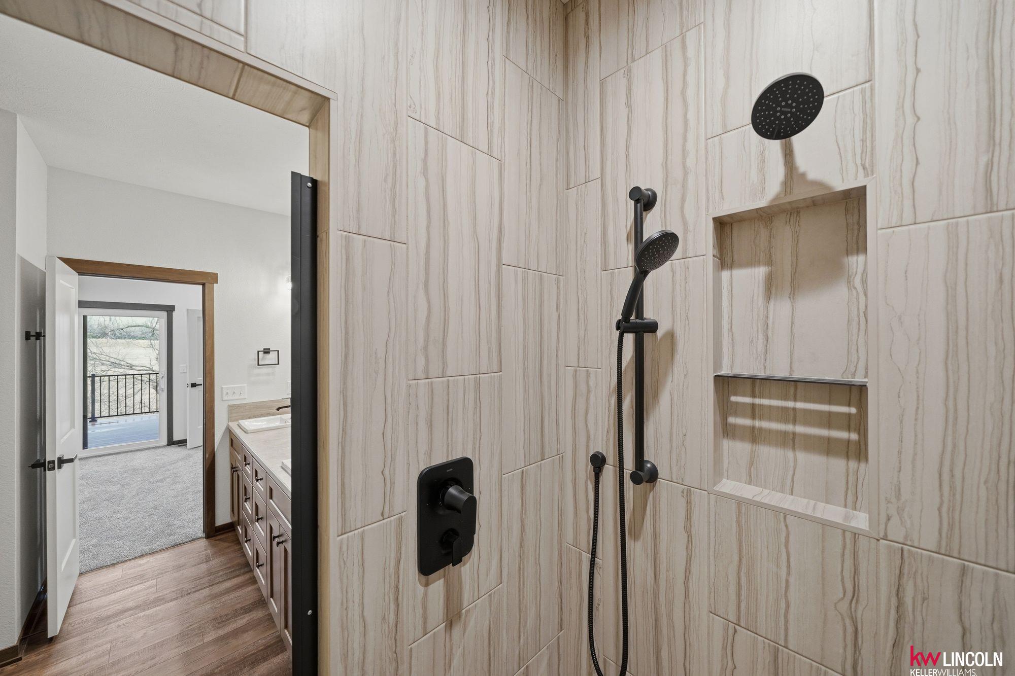 1044 Tuscan Trail, Hickman, NE, 68372