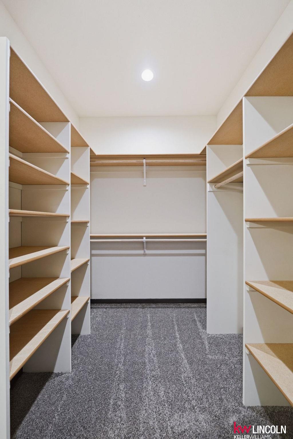 1044 Tuscan Trail, Hickman, NE, 68372