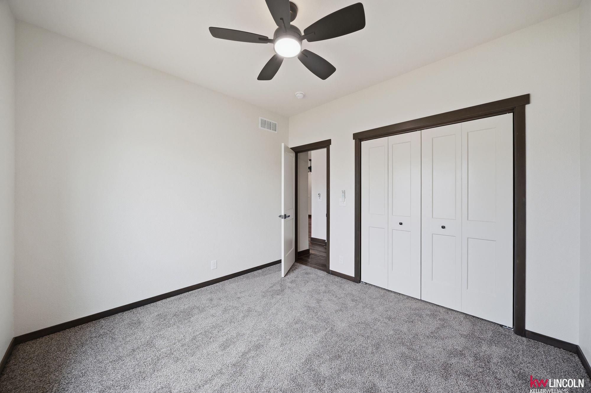 1044 Tuscan Trail, Hickman, NE, 68372