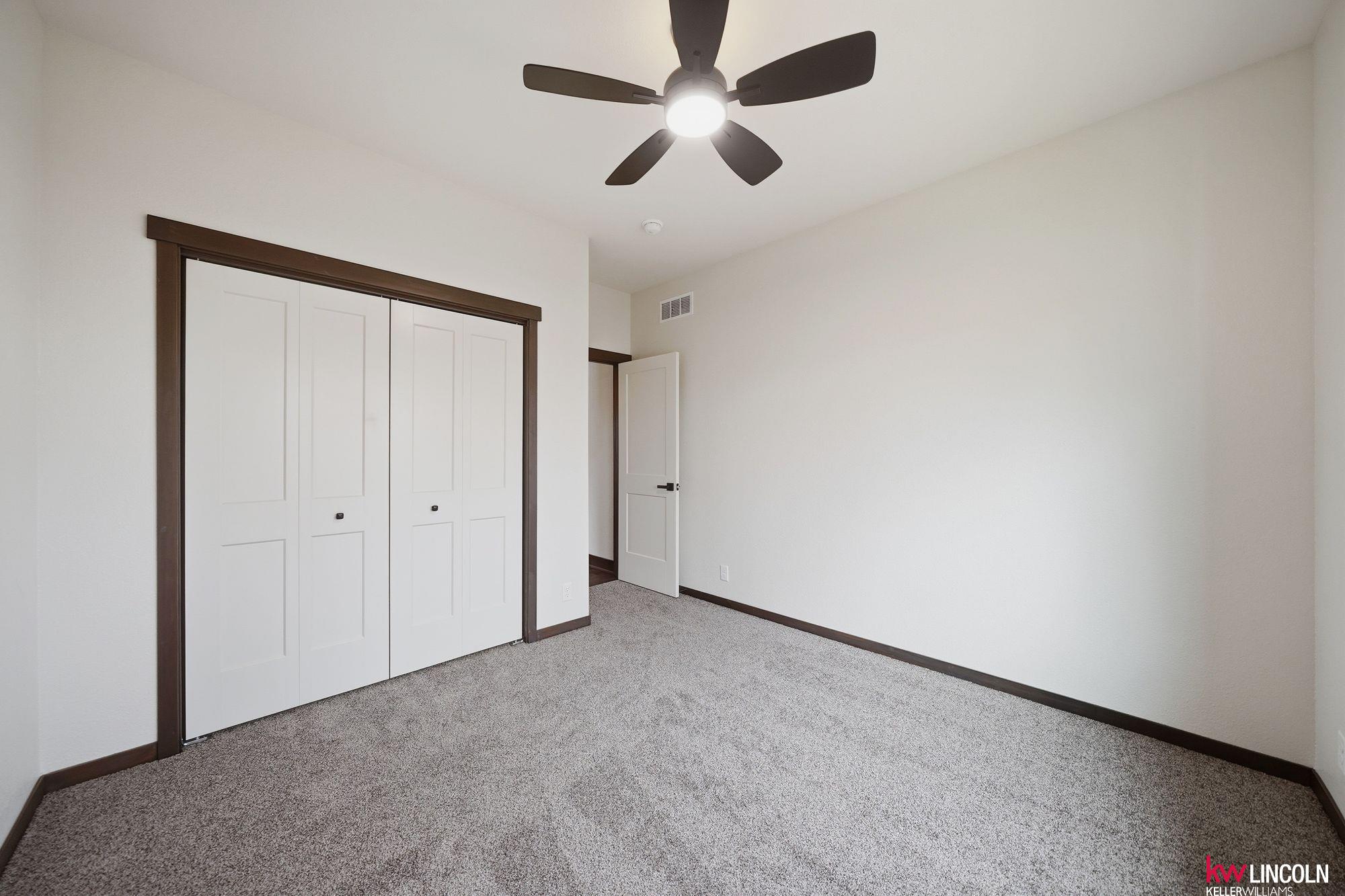 1044 Tuscan Trail, Hickman, NE, 68372