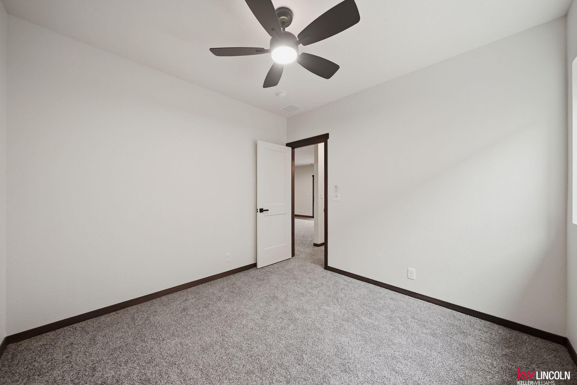 1044 Tuscan Trail, Hickman, NE, 68372