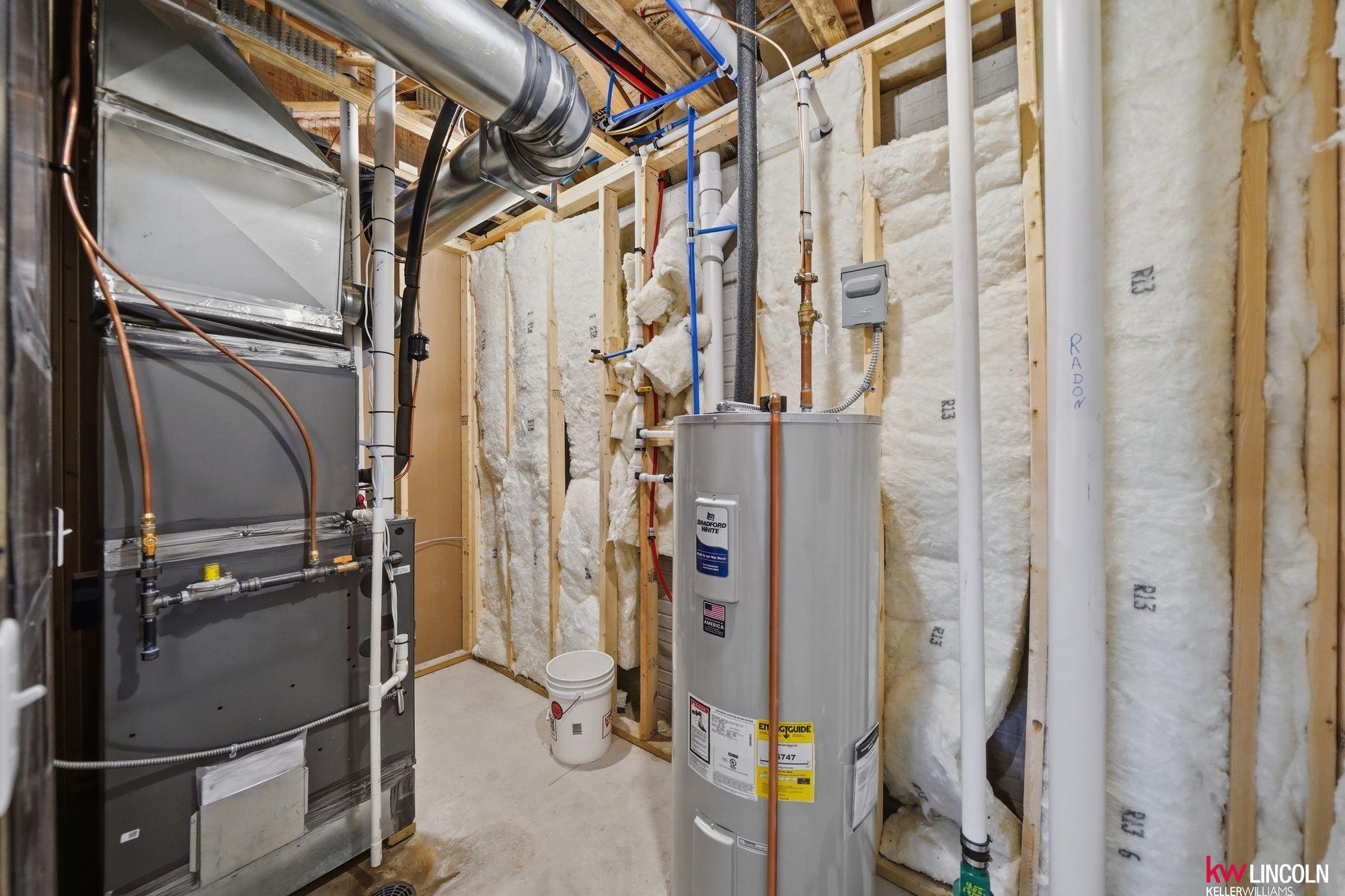 1044 Tuscan Trail, Hickman, NE, 68372