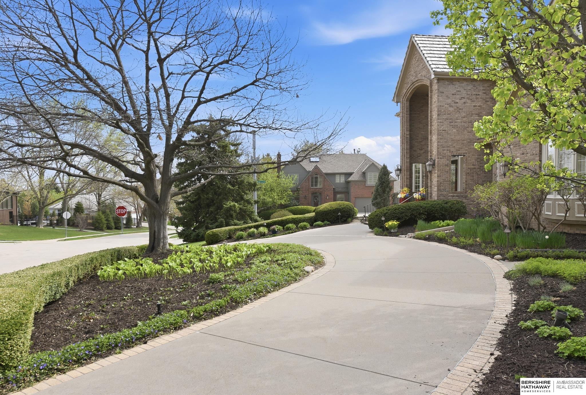 1506 133 Street, Omaha, NE, 68154