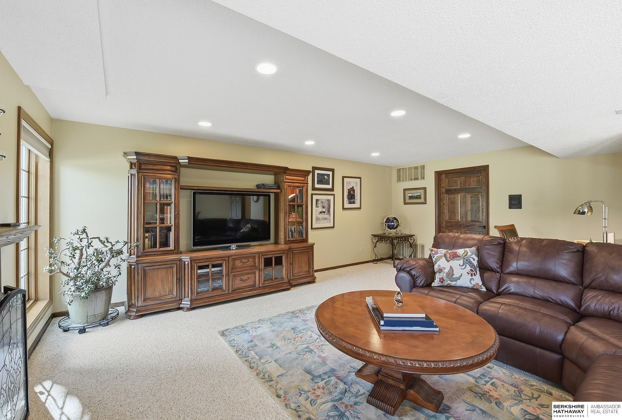 1506 133 Street, Omaha, NE, 68154