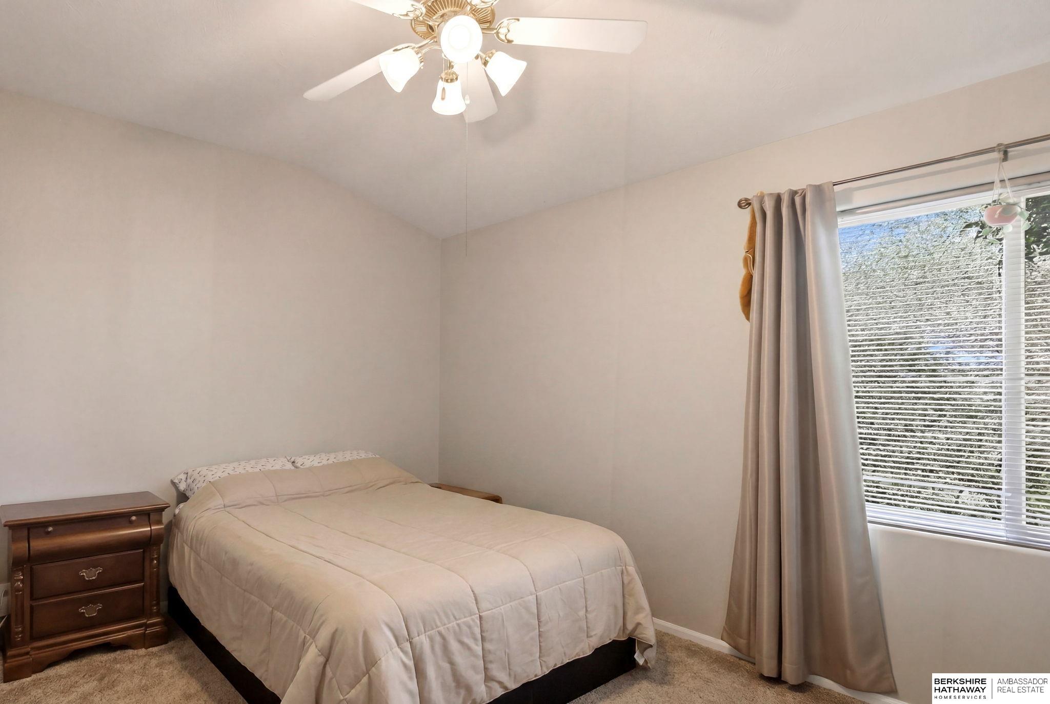 8929 78th Avenue Circle, Omaha, NE, 68122