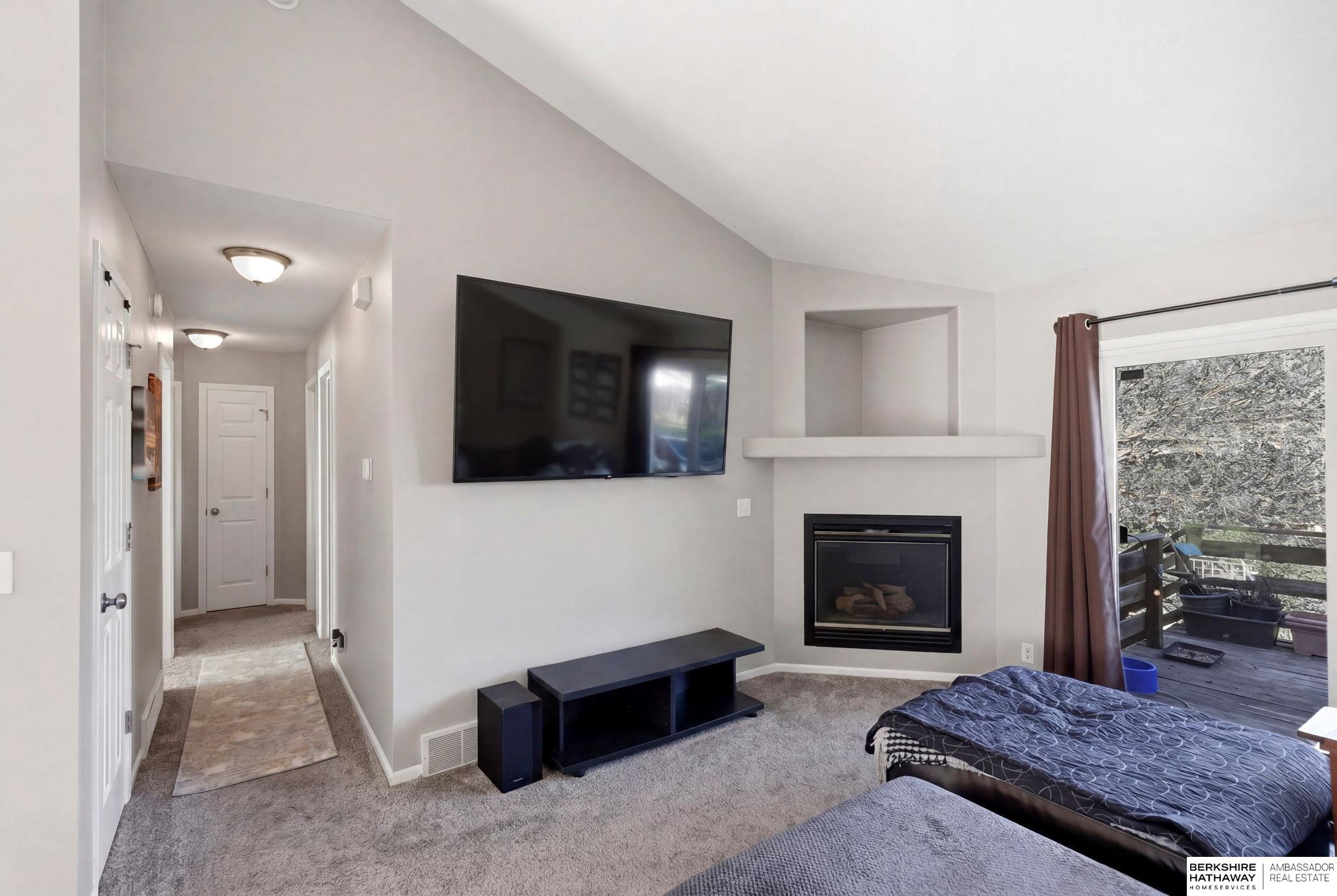 8929 78th Avenue Circle, Omaha, NE, 68122