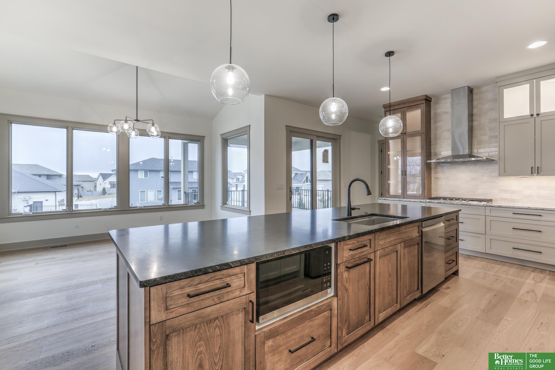 20970 Polk Street, Omaha, NE, 68022