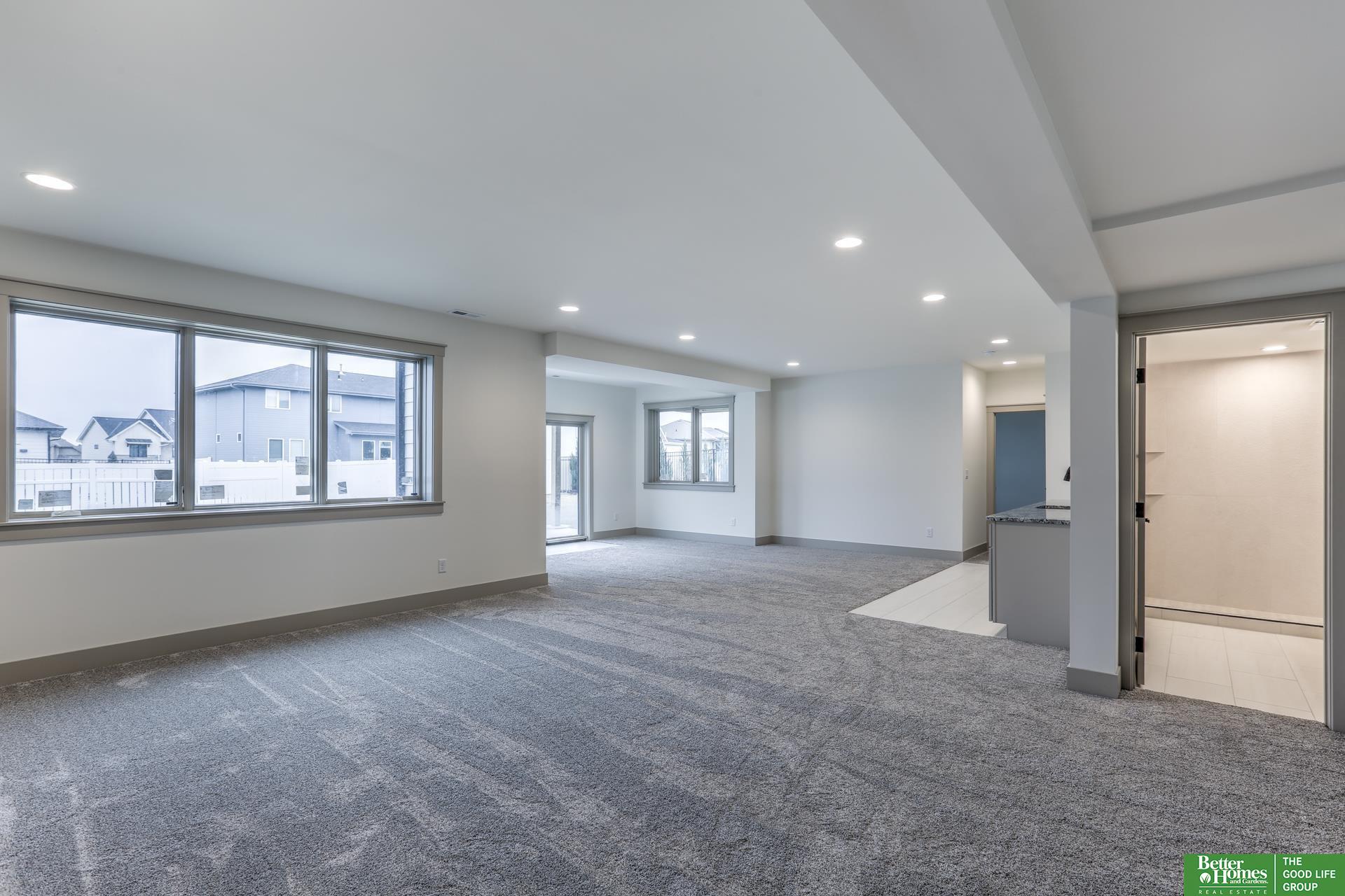 20970 Polk Street, Omaha, NE, 68022