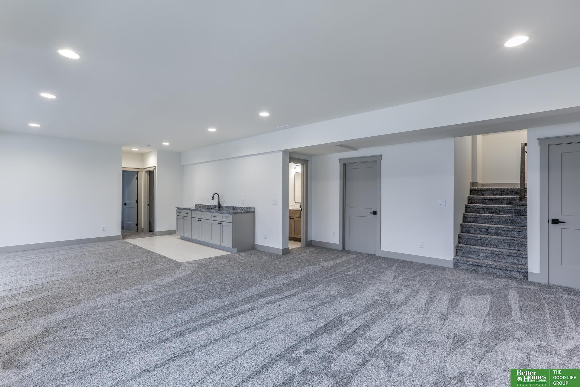 20970 Polk Street, Omaha, NE, 68022