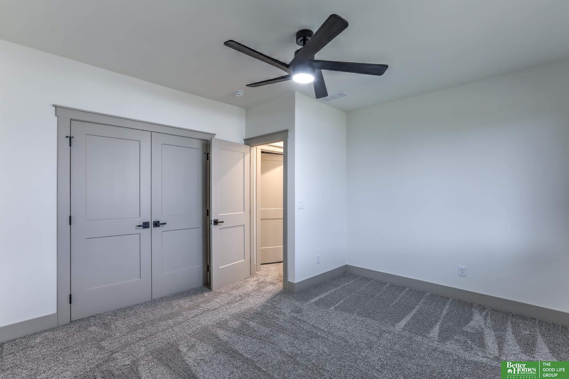 20970 Polk Street, Omaha, NE, 68022