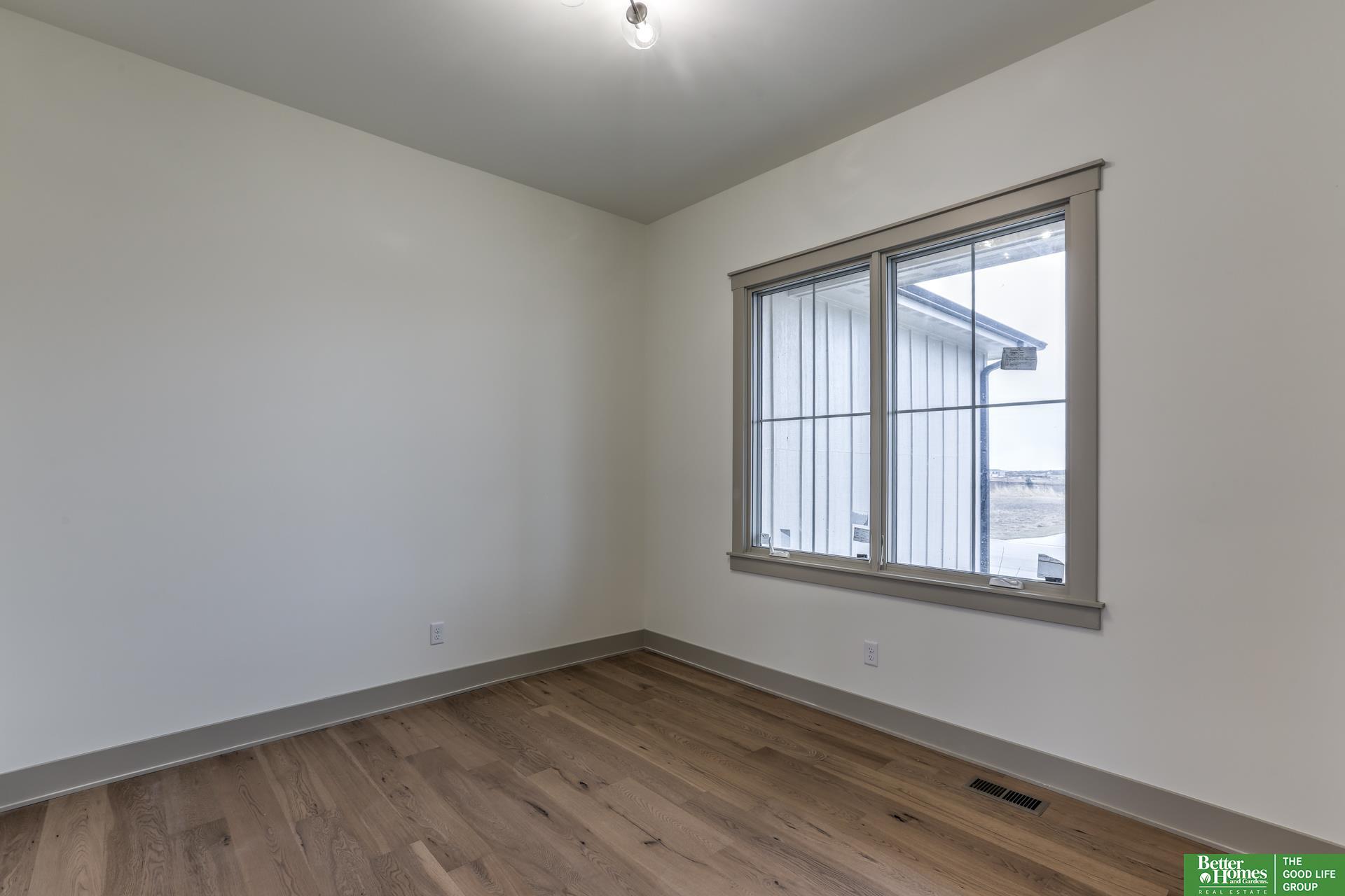 20970 Polk Street, Omaha, NE, 68022