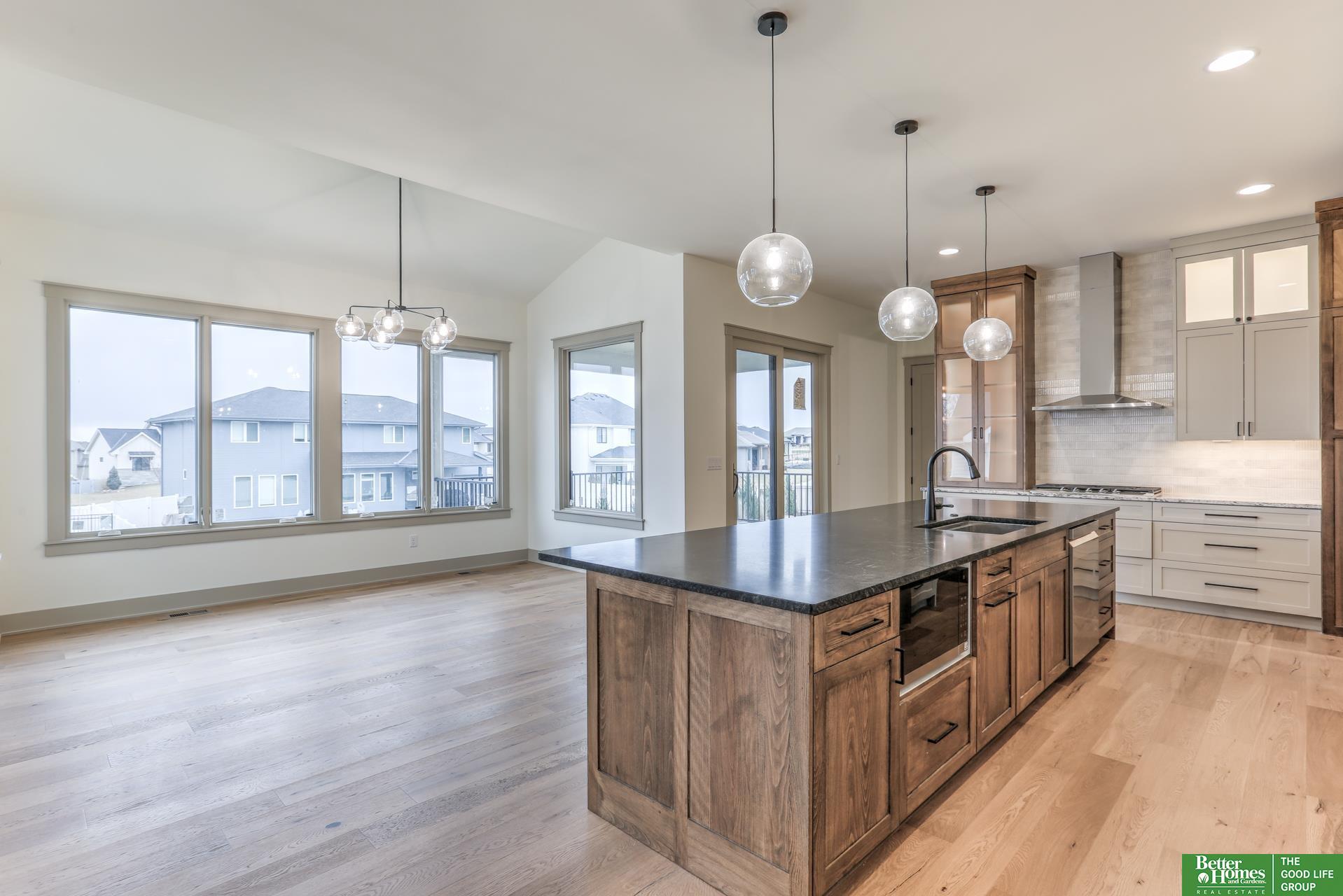 20970 Polk Street, Omaha, NE, 68022