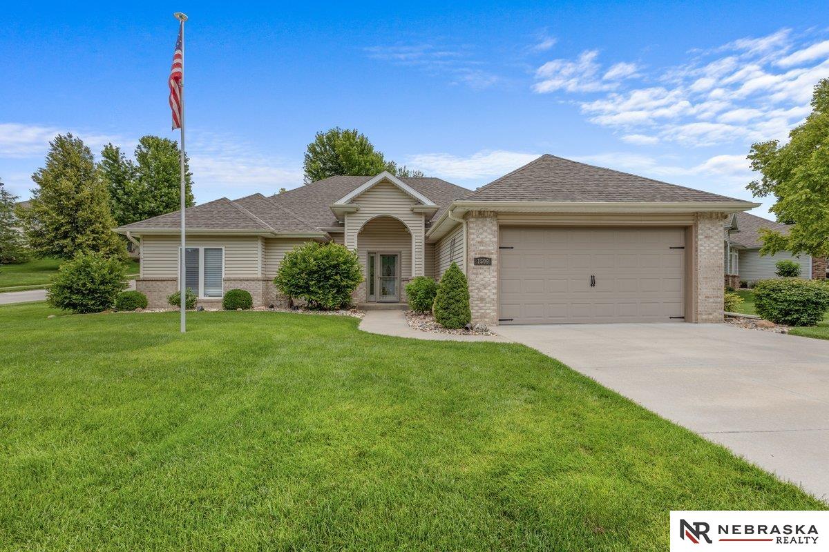 Photo of 1509 S 190th Plaza Omaha NE 68130-9999