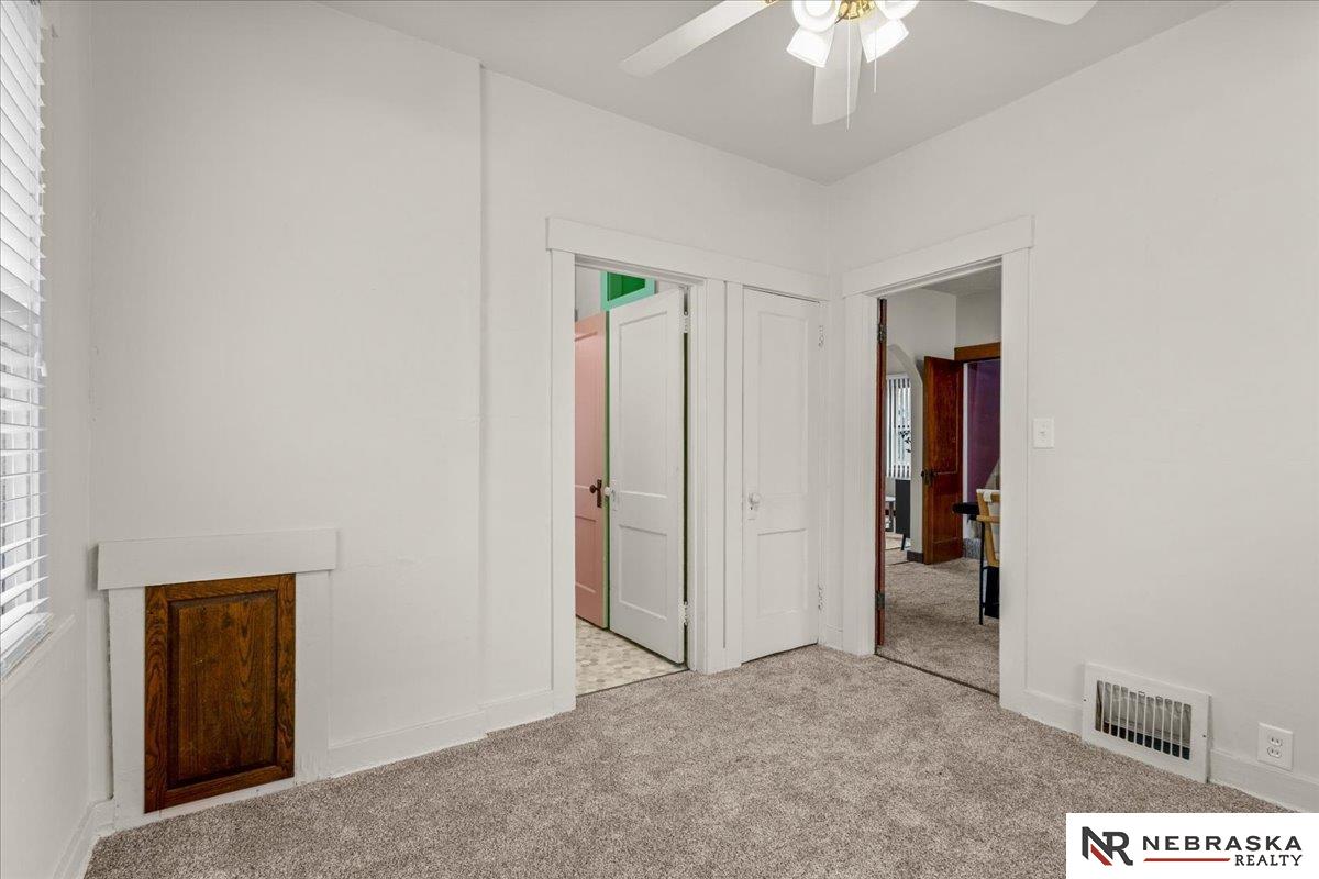 2244 S 33rd Street, Lincoln, NE, 68506