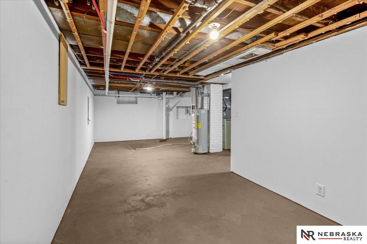 2244 S 33rd Street, Lincoln, NE, 68506