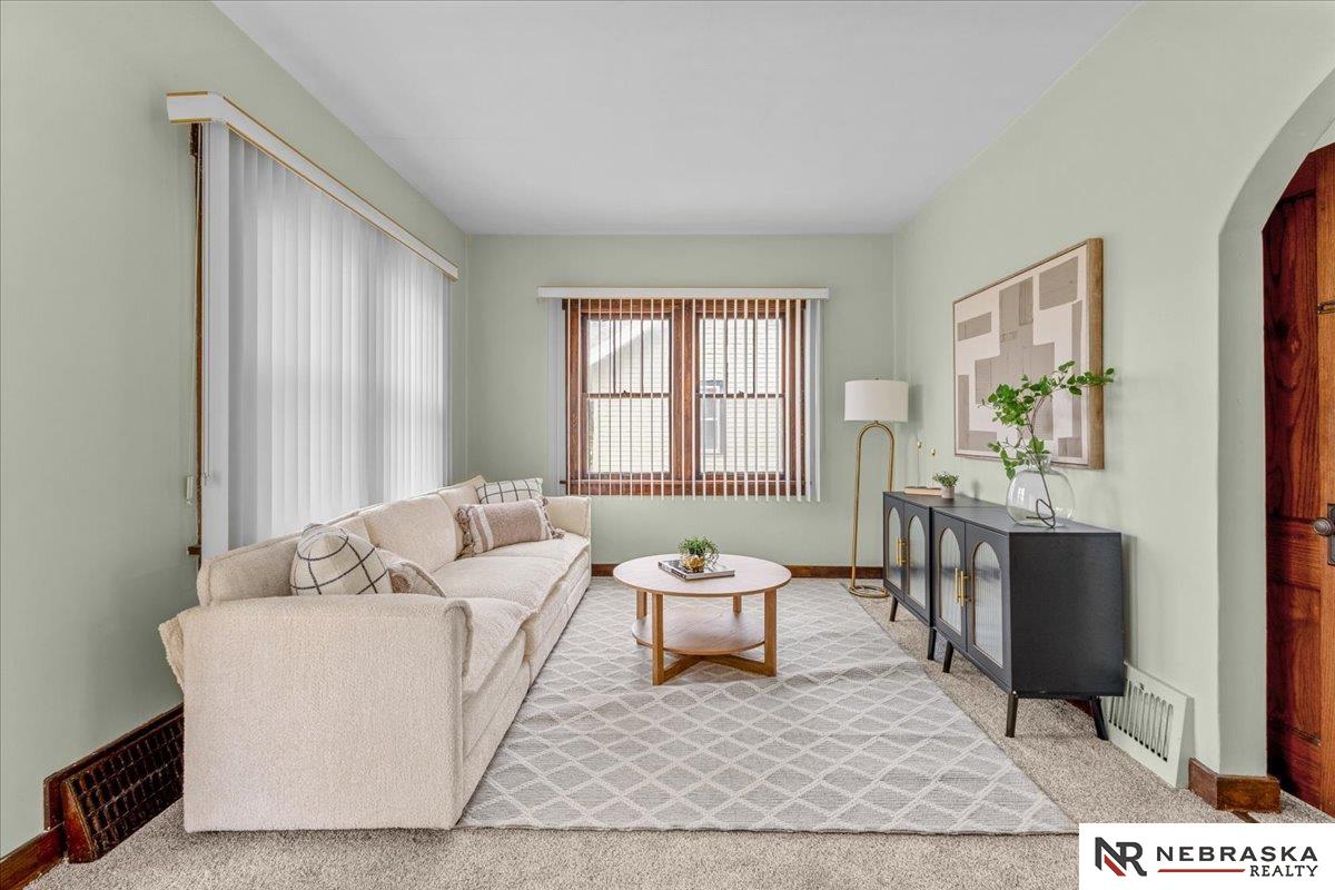 2244 S 33rd Street, Lincoln, NE, 68506