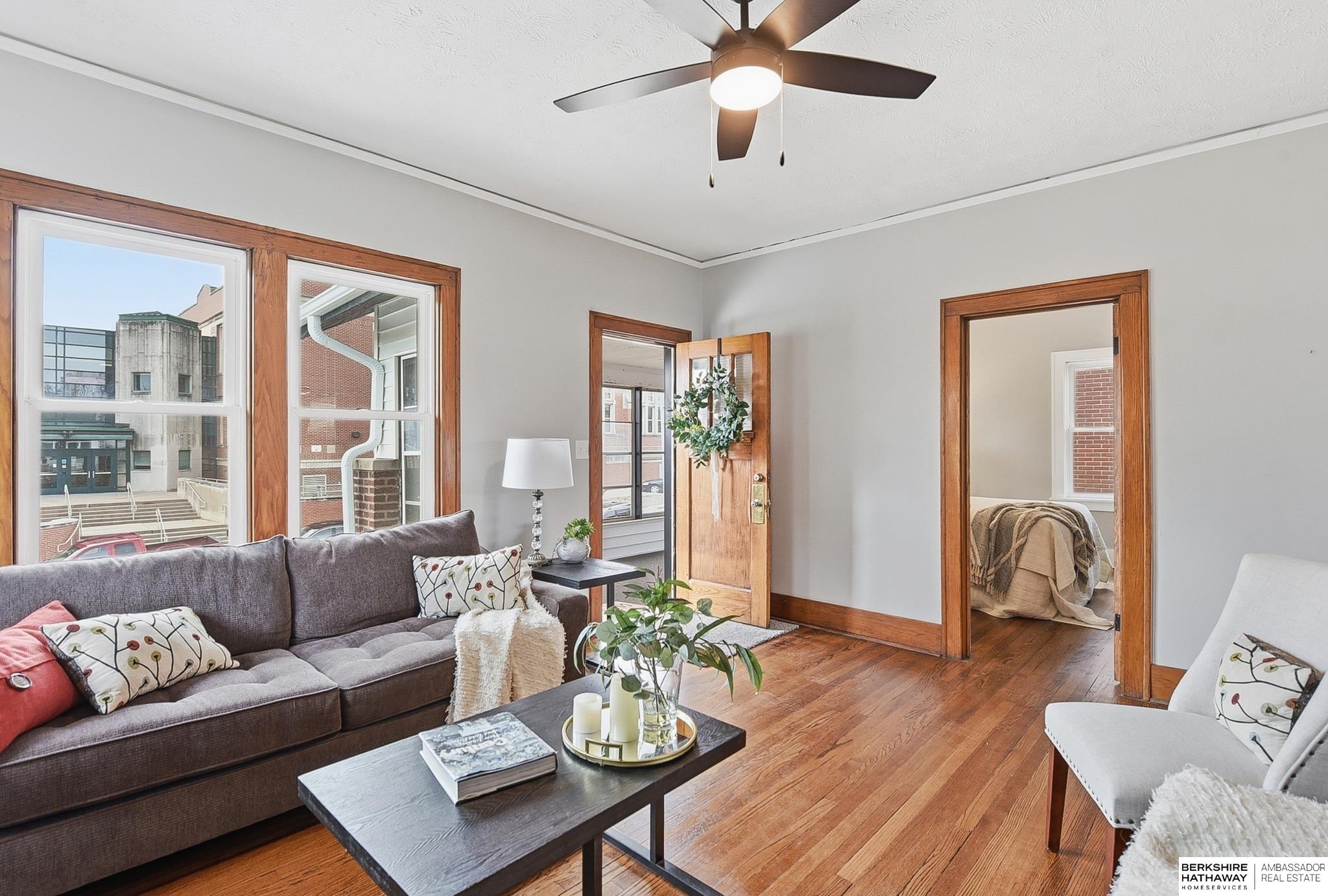 2730 Whitmore Street, Omaha, NE, 68112
