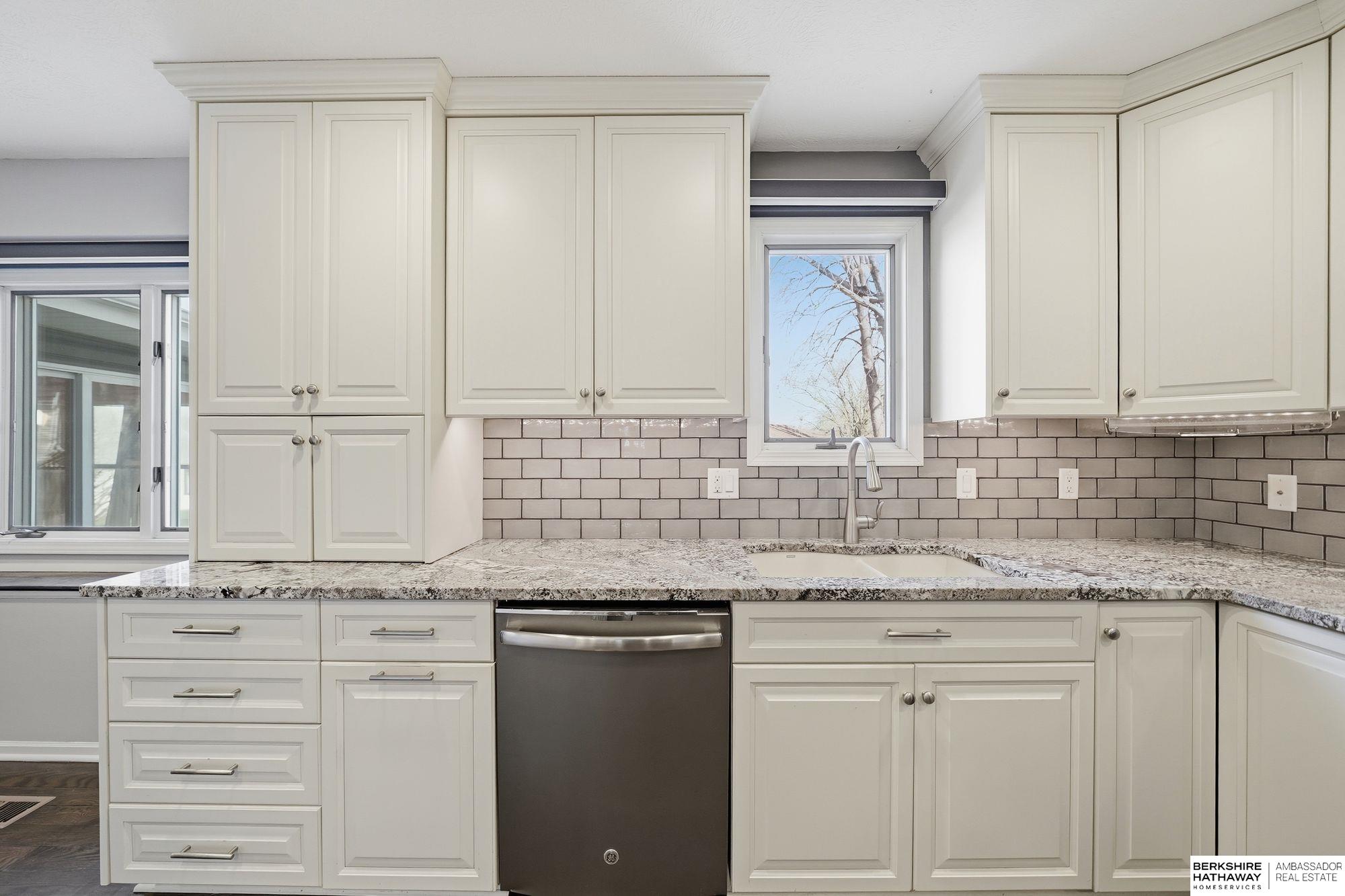 7210 Knox Court, Lincoln, NE, 68507