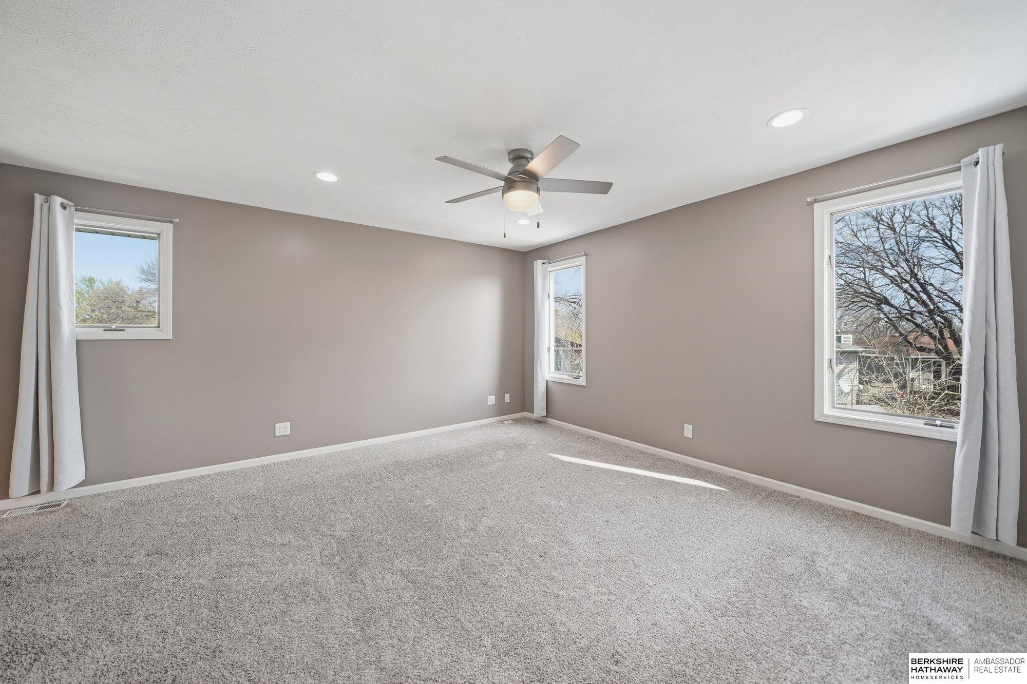 7210 Knox Court, Lincoln, NE, 68507