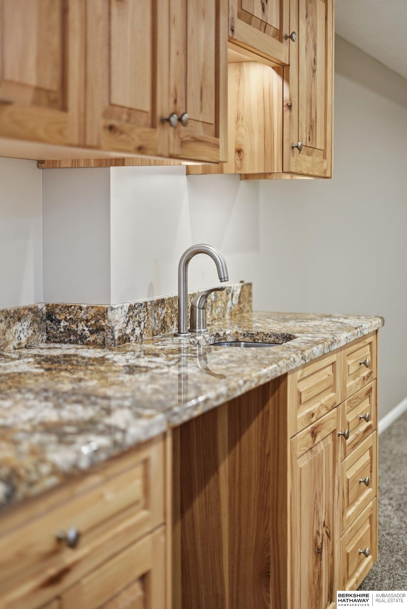 7210 Knox Court, Lincoln, NE, 68507