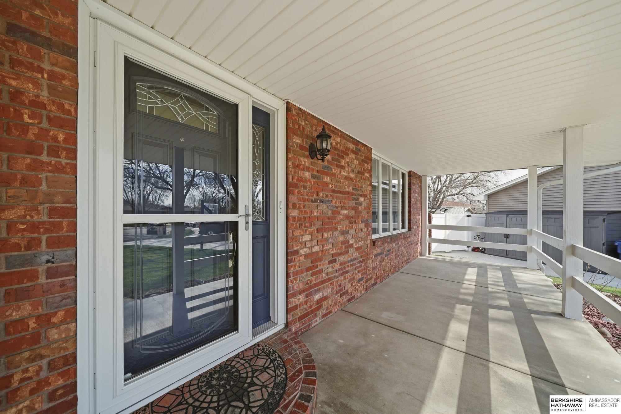 7210 Knox Court, Lincoln, NE, 68507