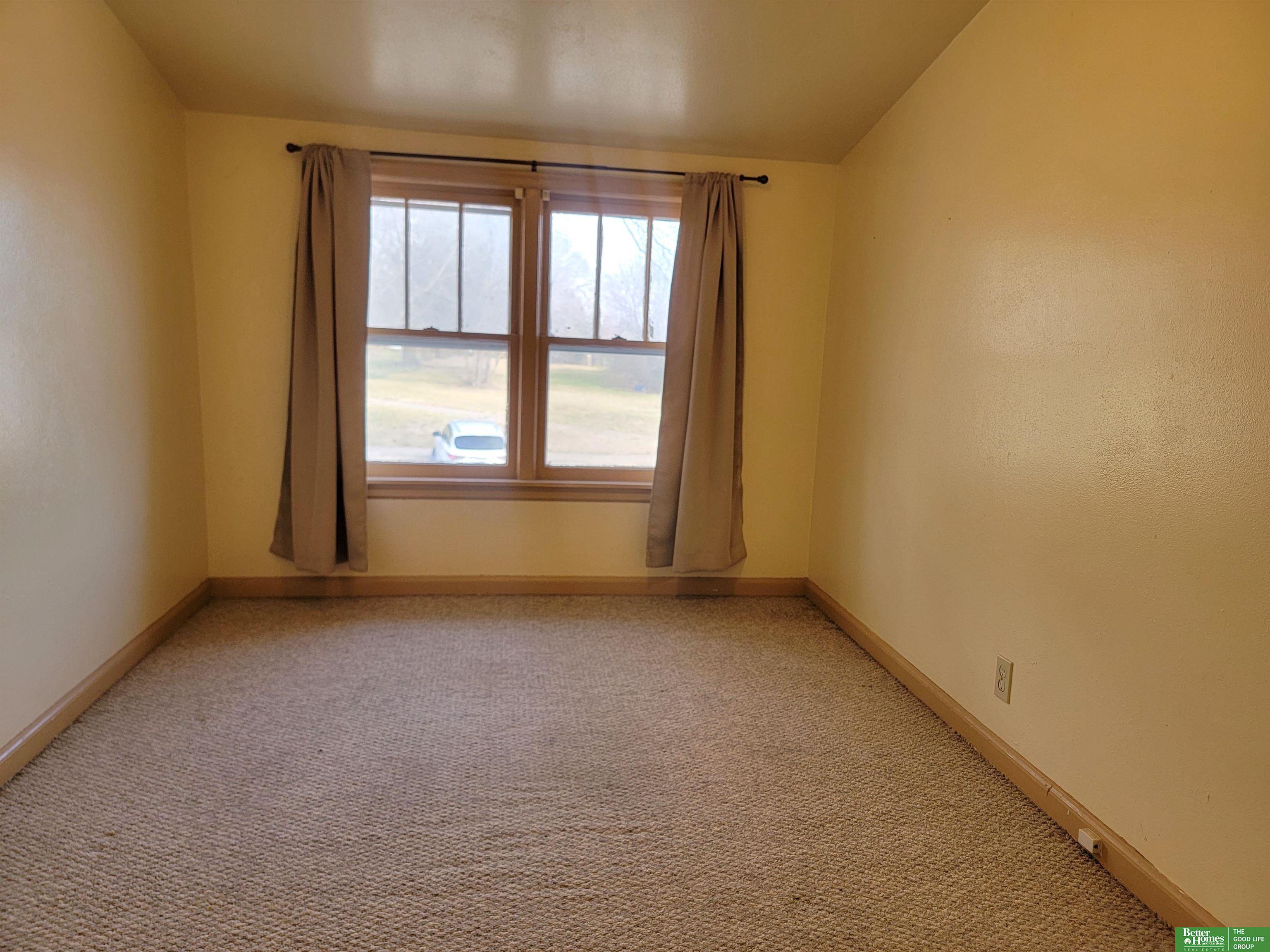 1121 East Avenue, York, NE, 68467