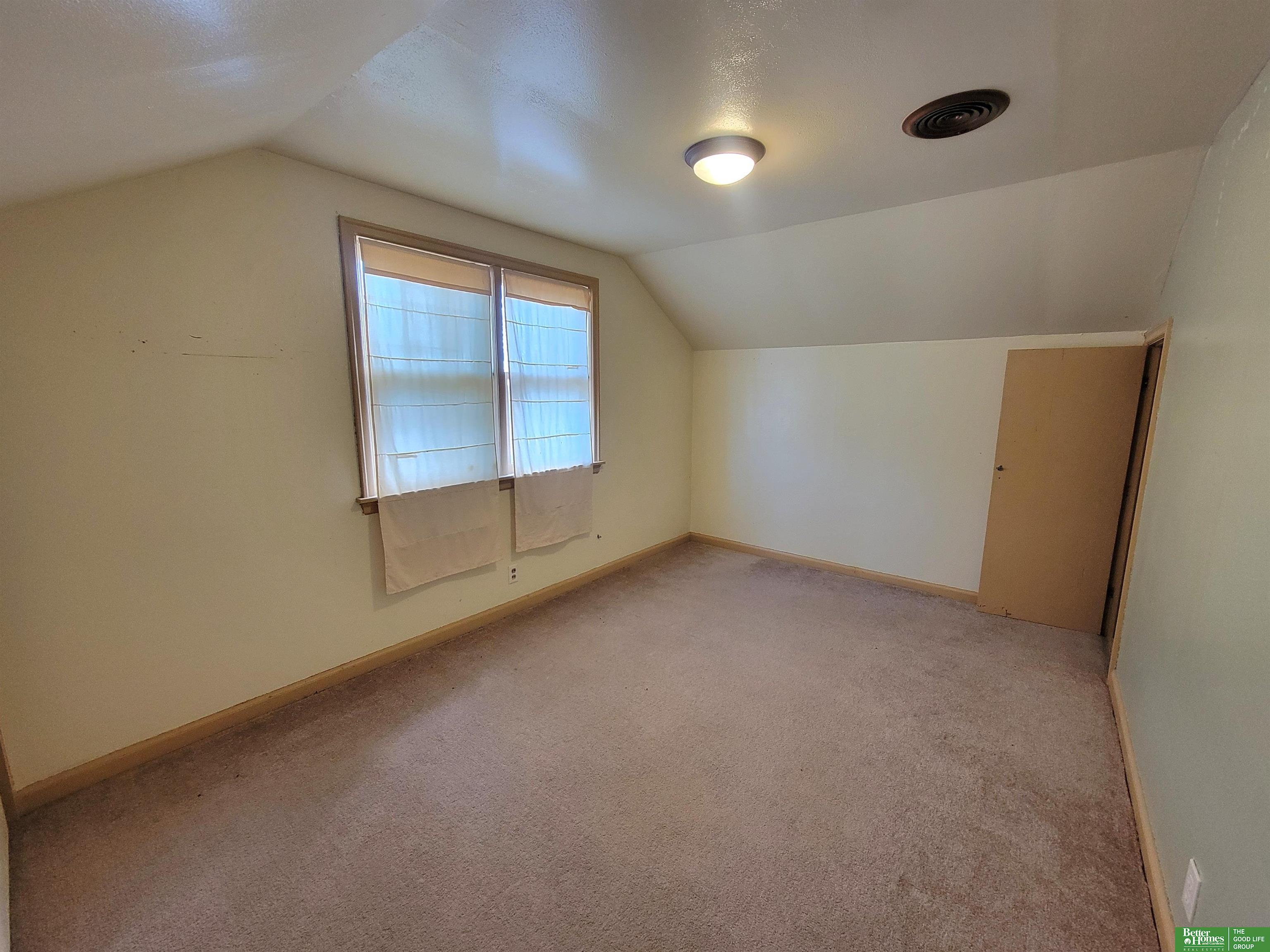 1121 East Avenue, York, NE, 68467