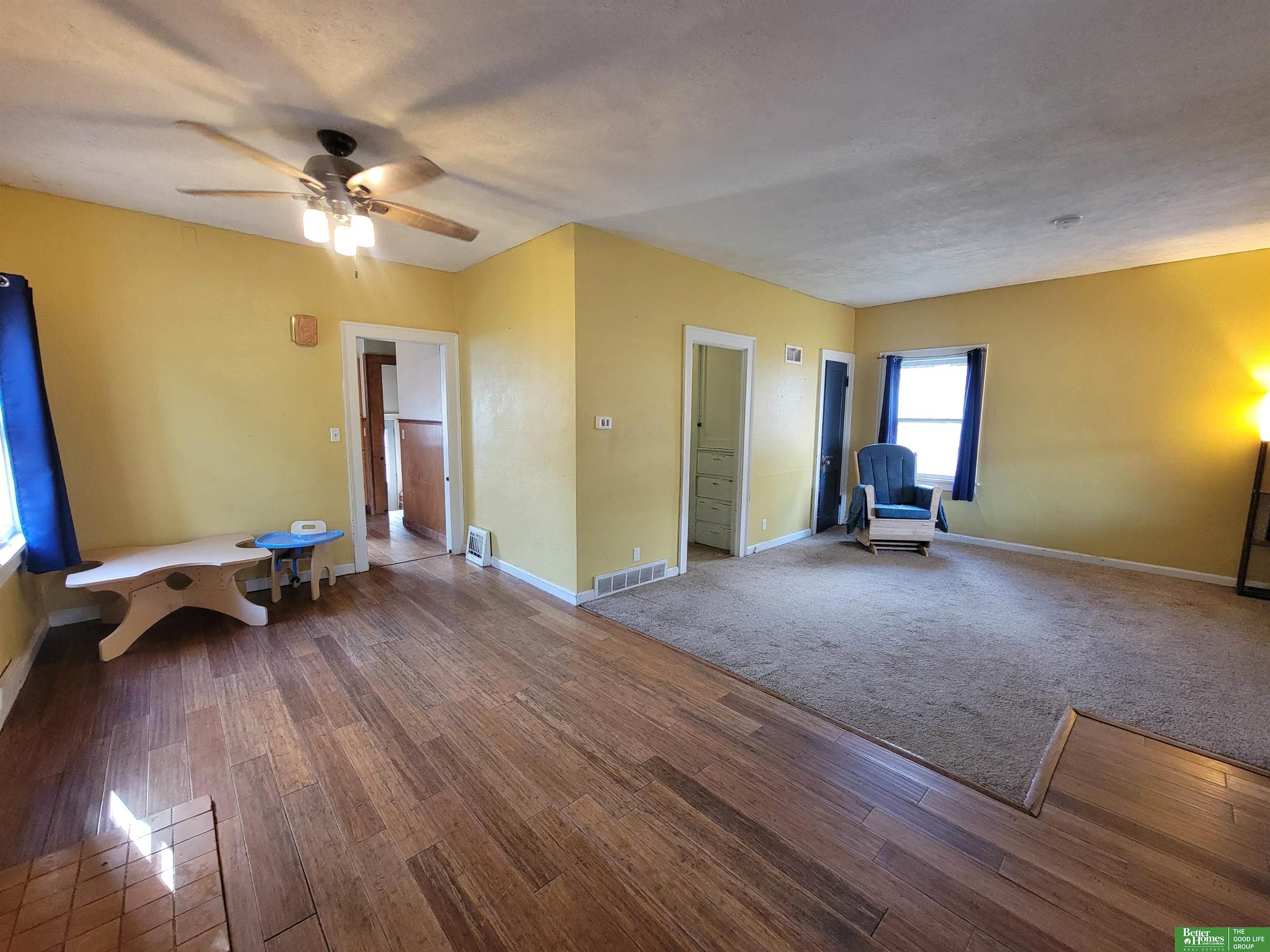 1121 East Avenue, York, NE, 68467