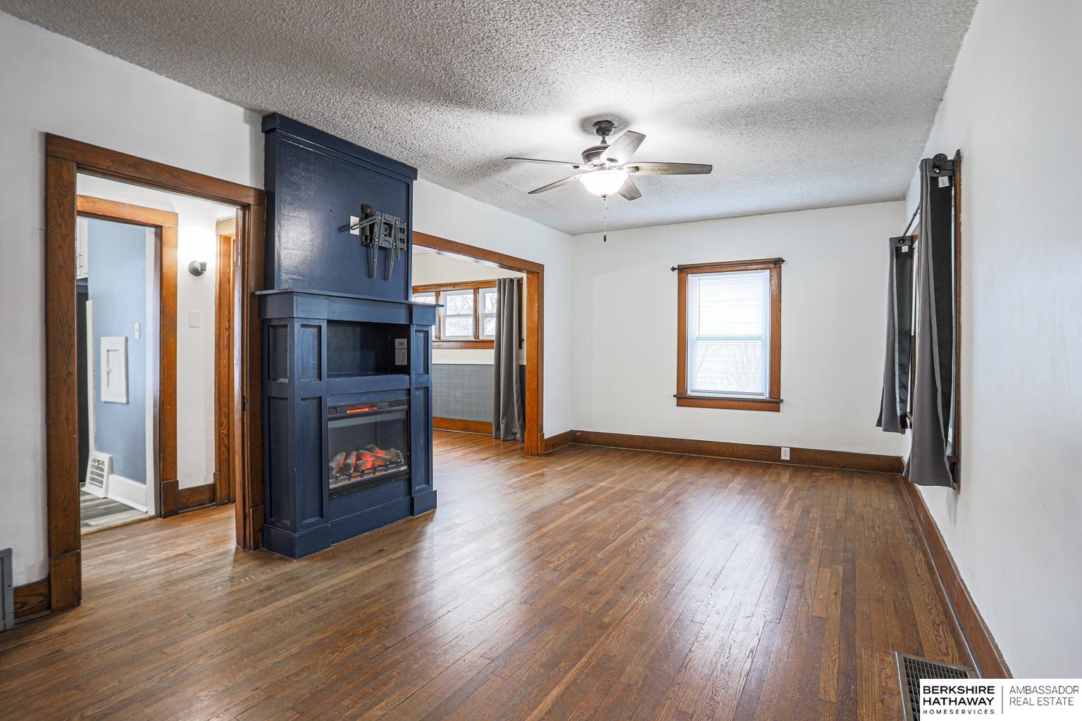 111 Locust Lodge Avenue, Council Bluffs, IA, 51503