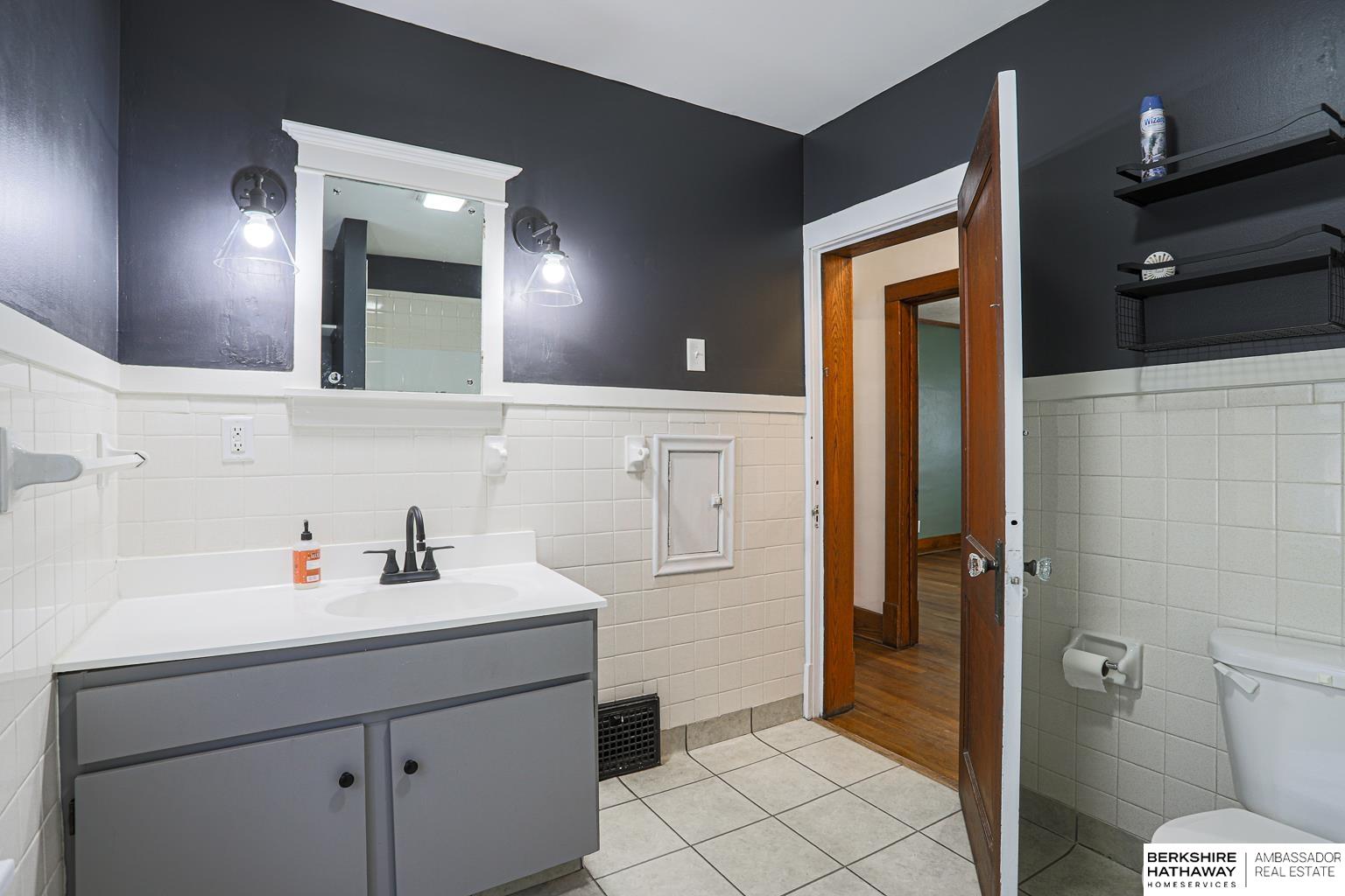 111 Locust Lodge Avenue, Council Bluffs, IA, 51503