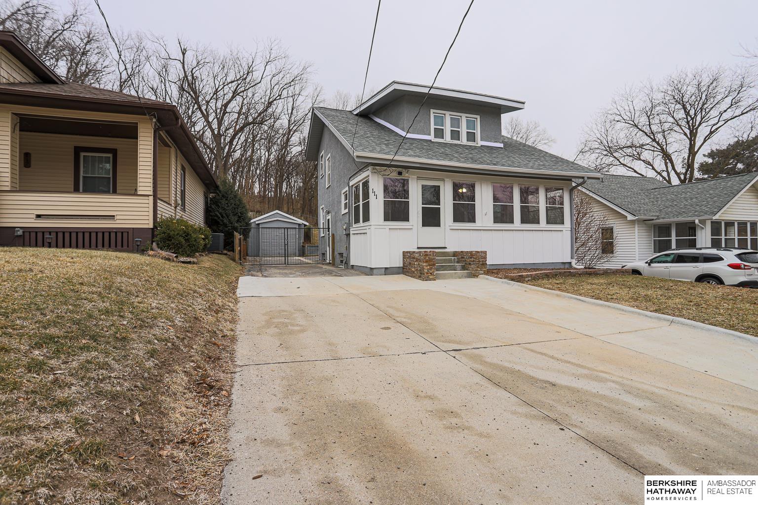 111 Locust Lodge Avenue, Council Bluffs, IA, 51503