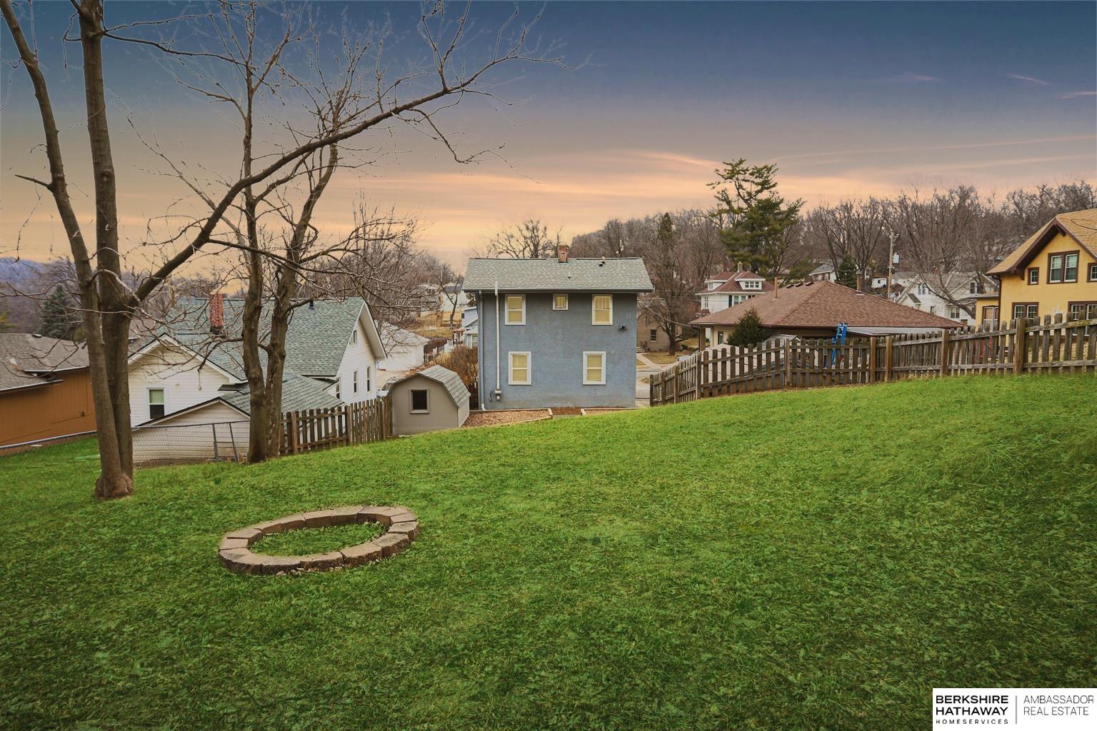 111 Locust Lodge Avenue, Council Bluffs, IA, 51503