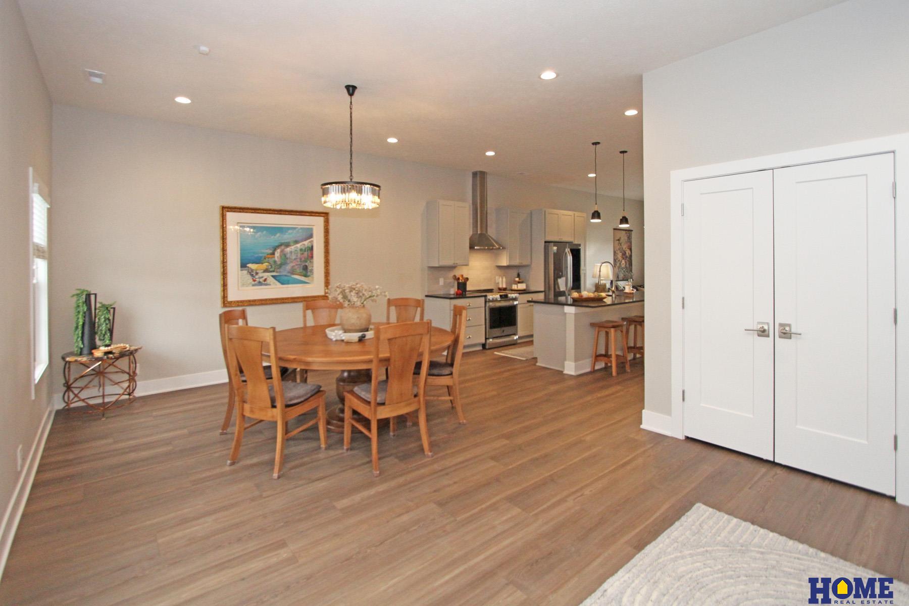 7205 Kentwell Lane, Lincoln, NE, 68516