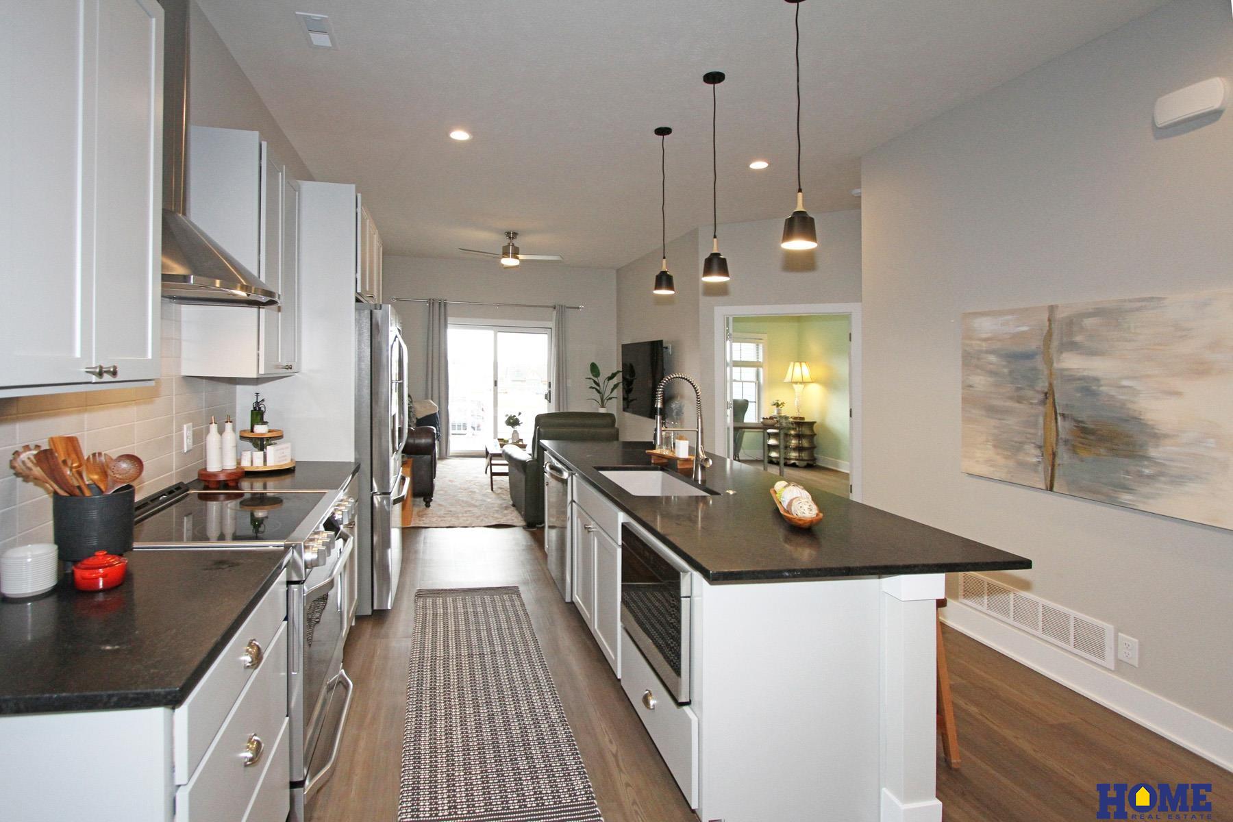 7205 Kentwell Lane, Lincoln, NE, 68516