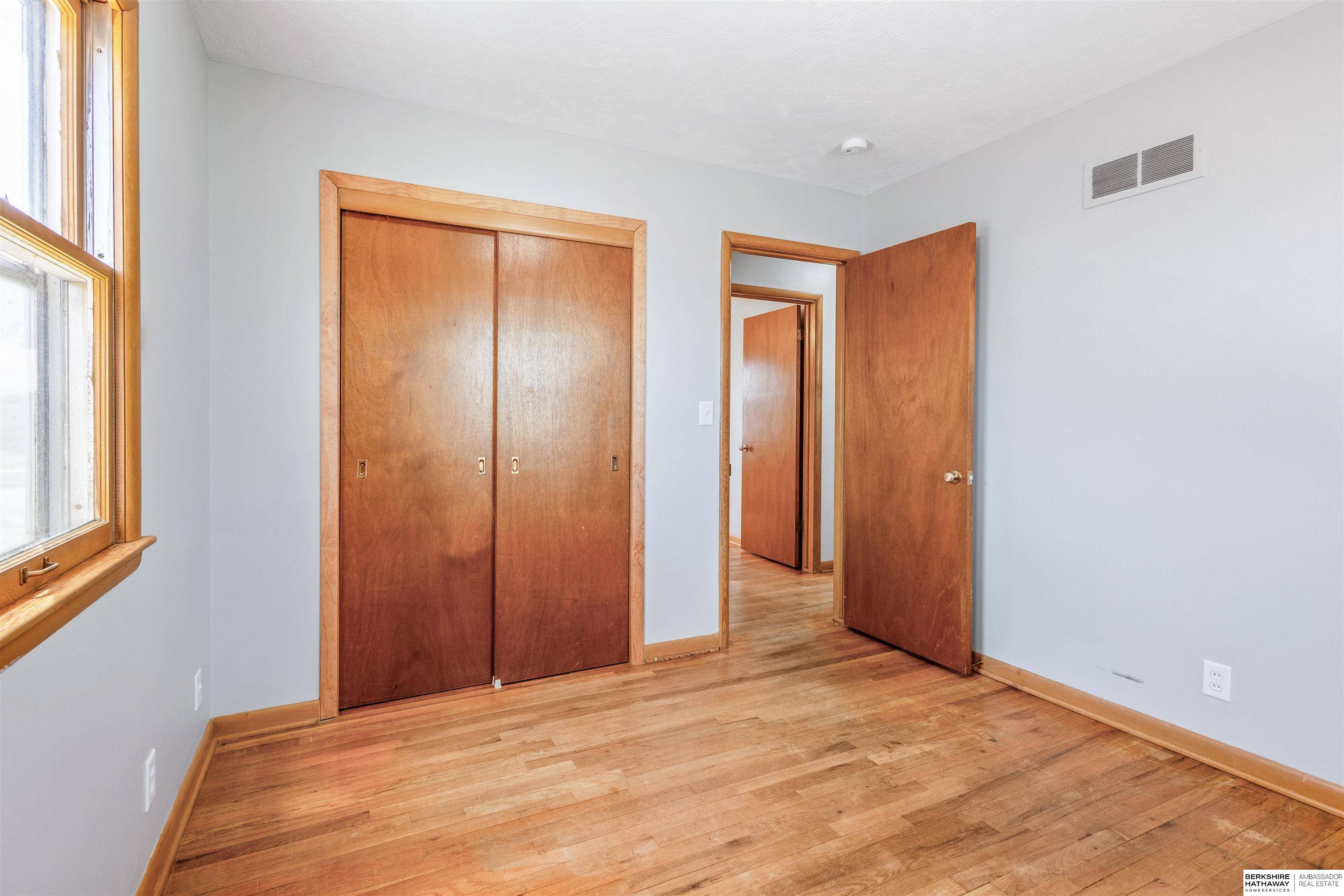 5230 Ervin Street, Lincoln, NE, 68504