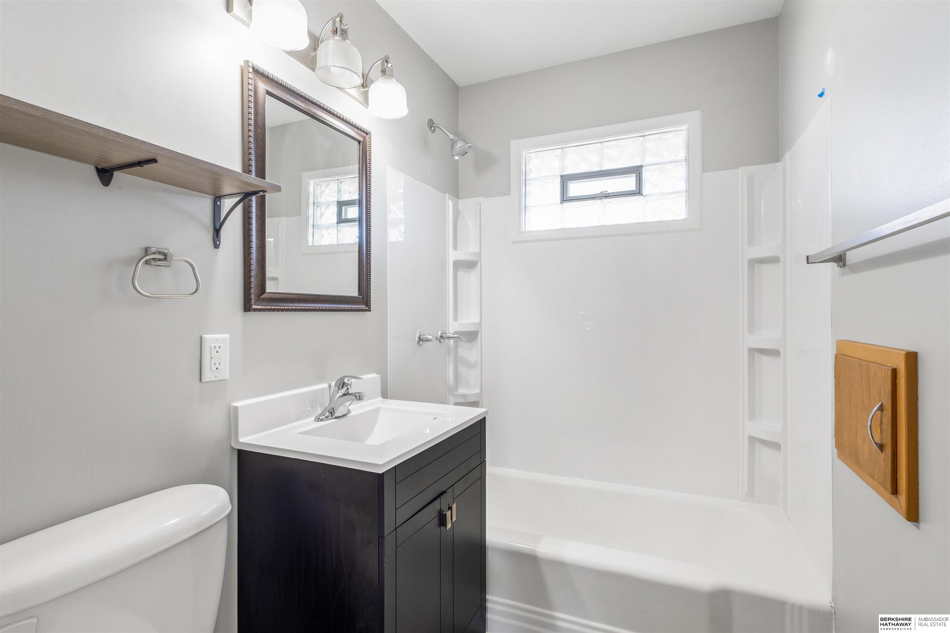 5230 Ervin Street, Lincoln, NE, 68504