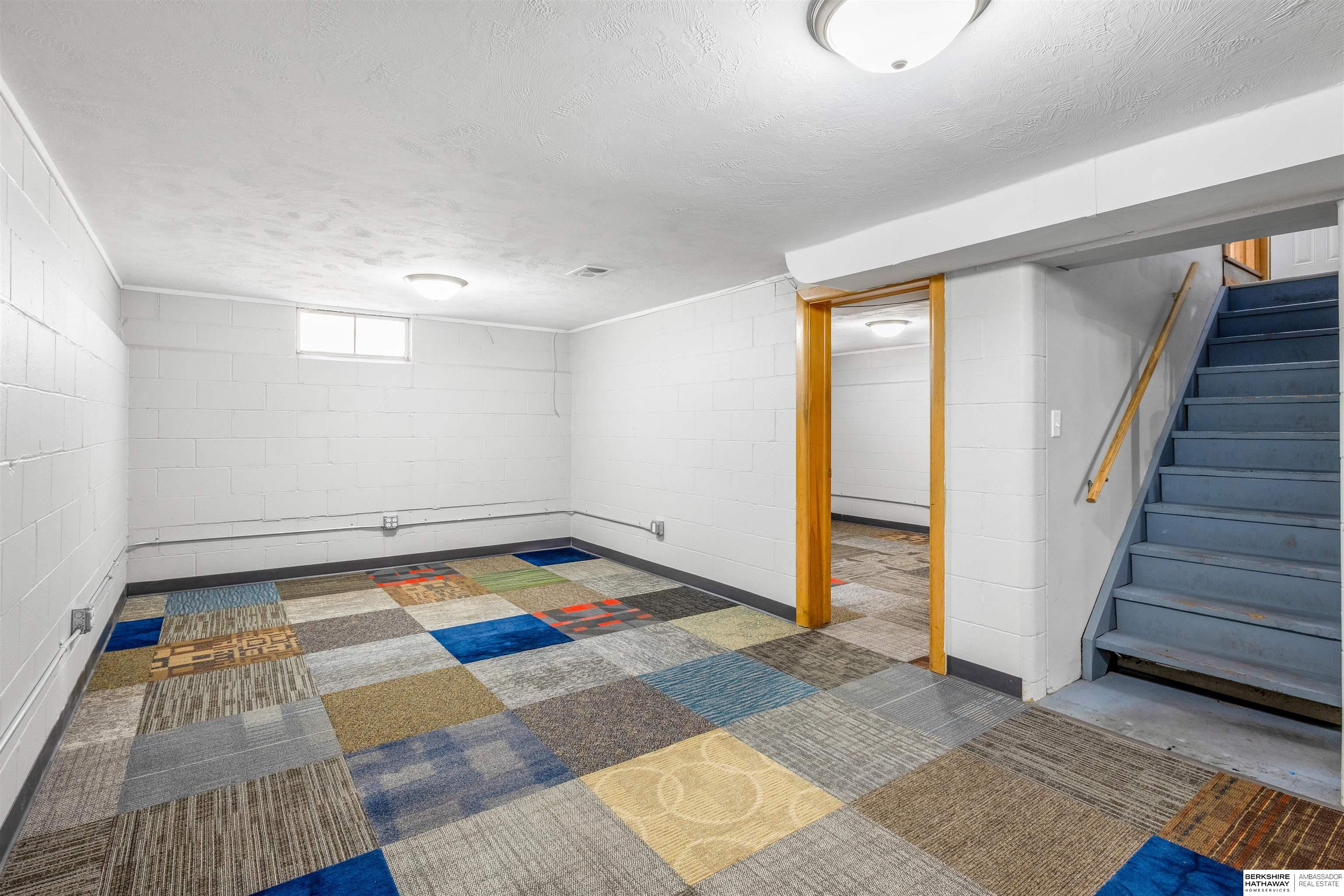 5230 Ervin Street, Lincoln, NE, 68504