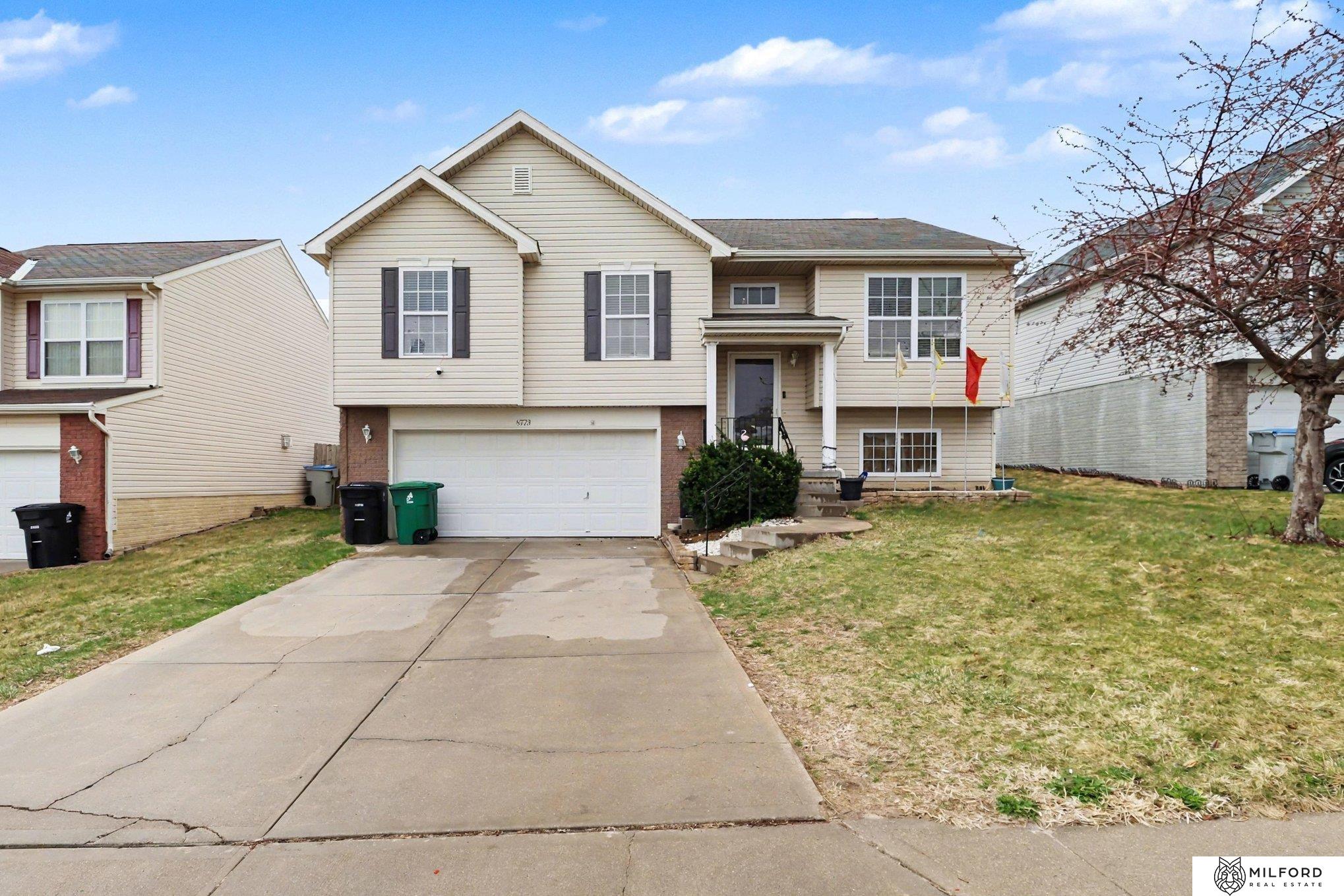 8929 78th Avenue Circle, Omaha, NE, 68122