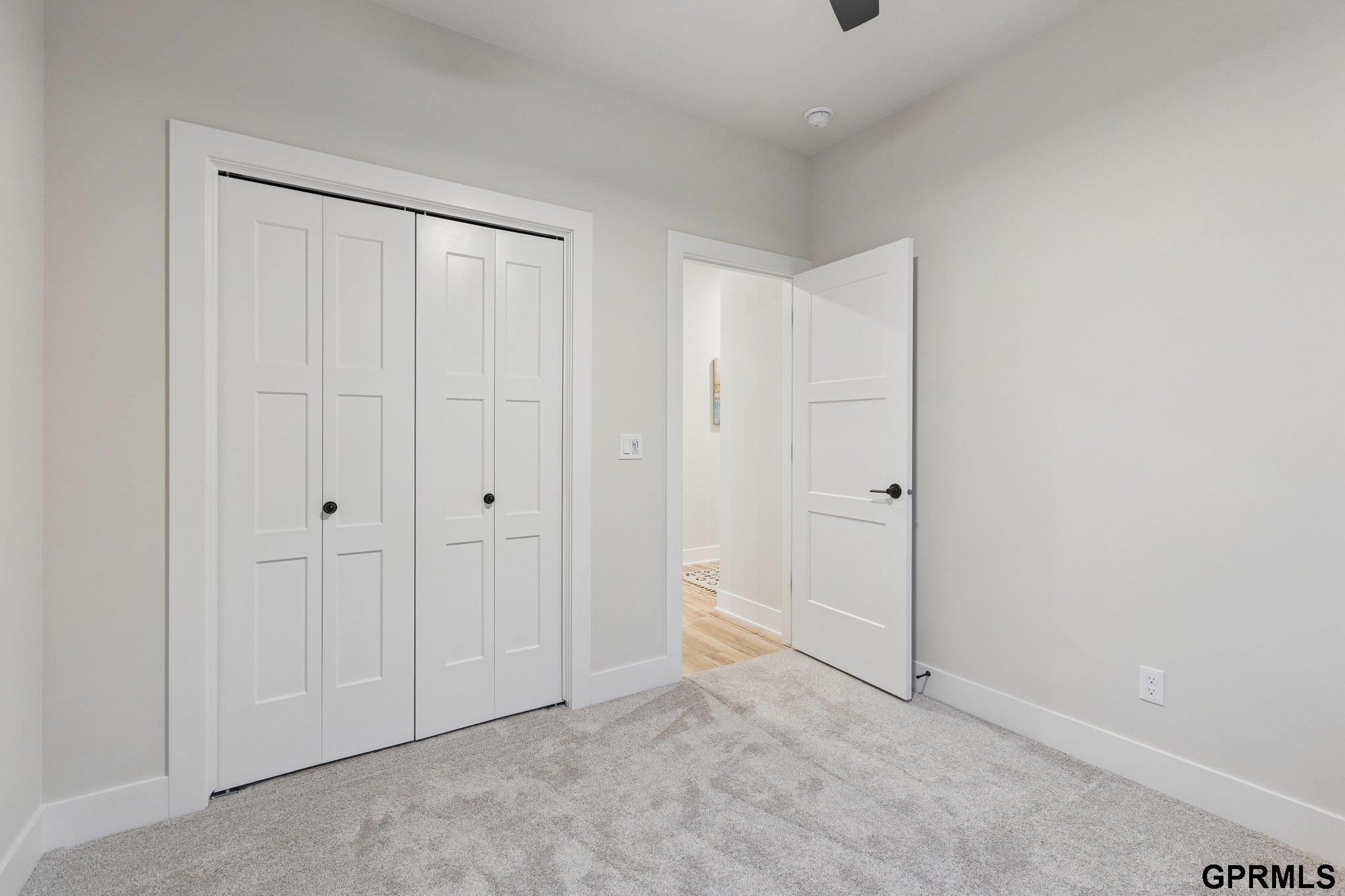 6317 208 Avenue, Elkhorn, NE, 68022