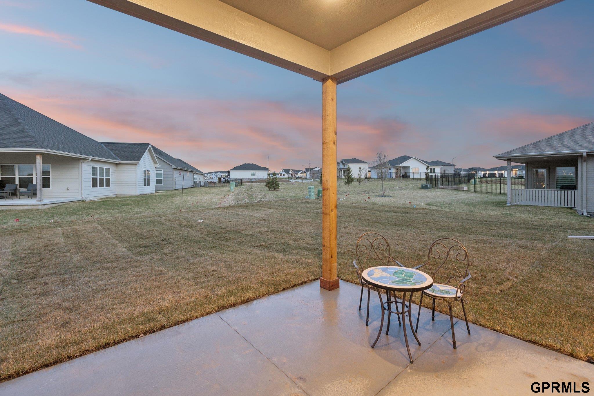 6317 208 Avenue, Elkhorn, NE, 68022
