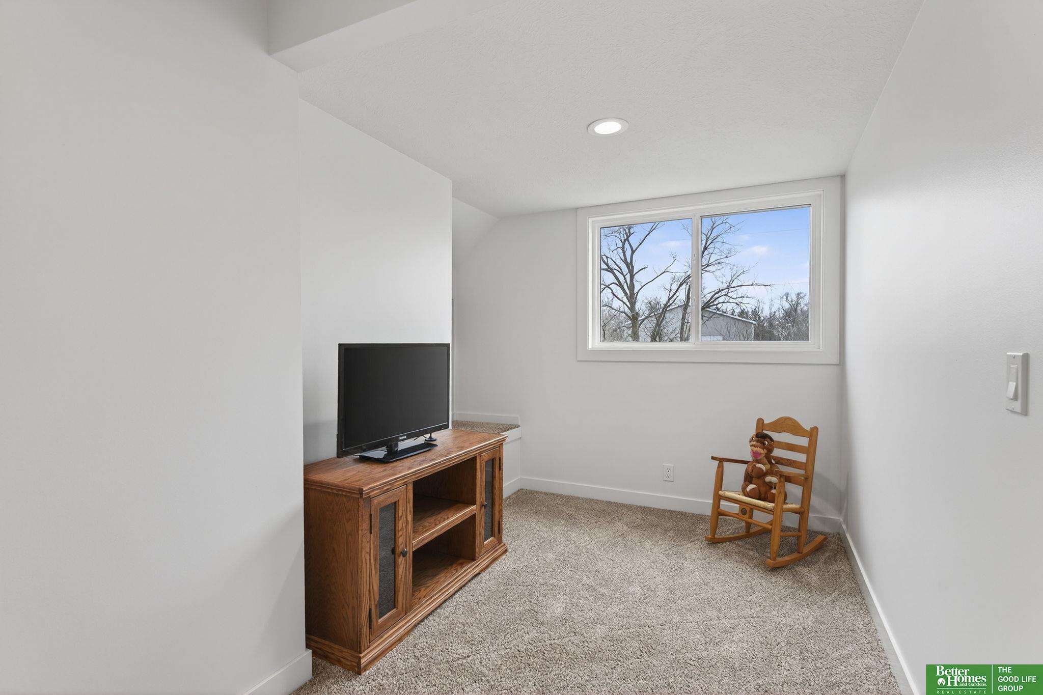25858 Pacific Street, Waterloo, NE, 68069