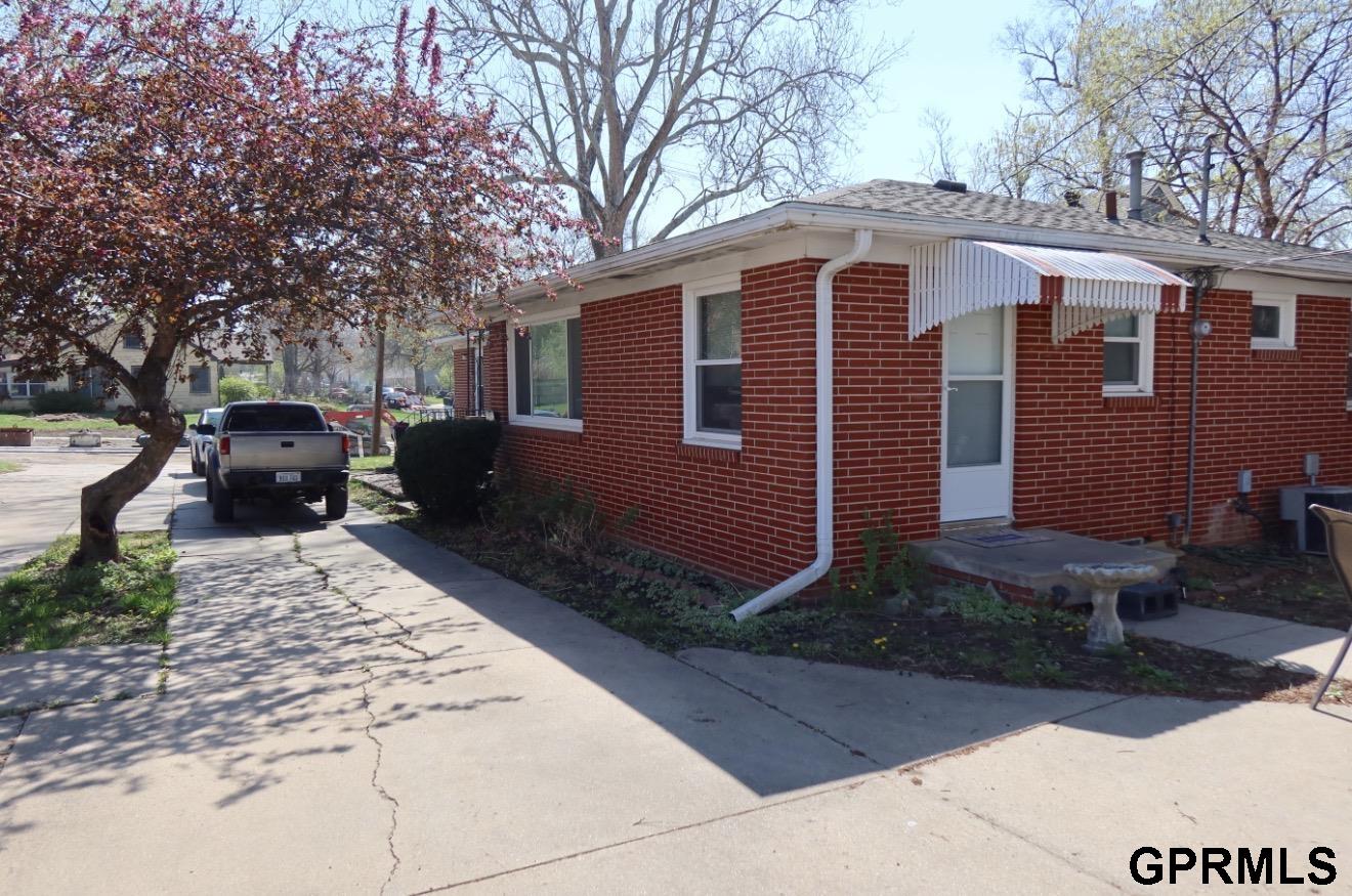 835-837 S 40th Street, Lincoln, NE, 68510