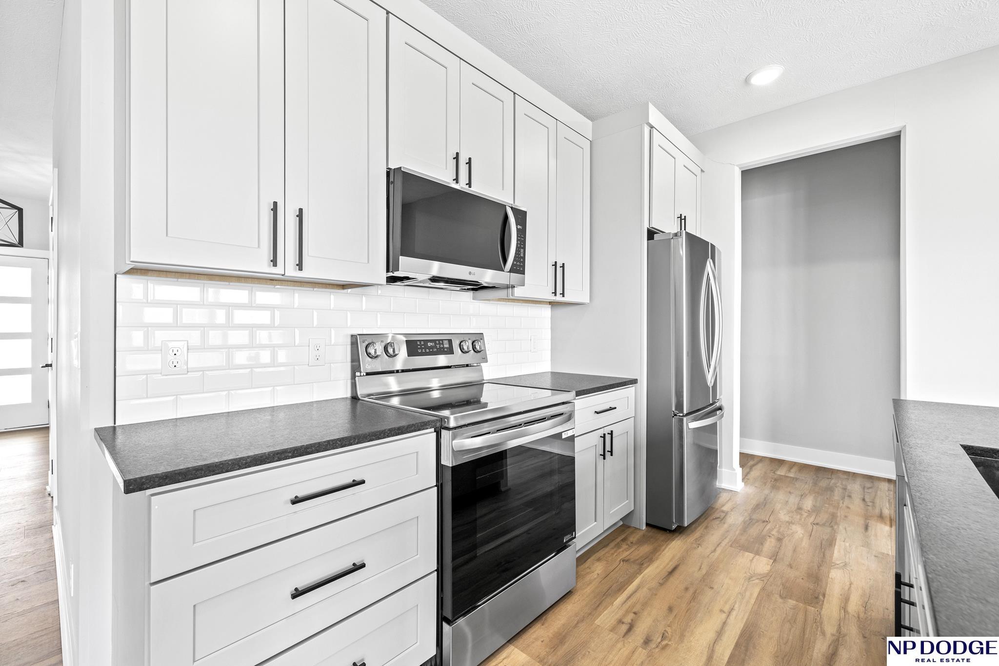 11926 S 117 Street, Papillion, NE, 68046