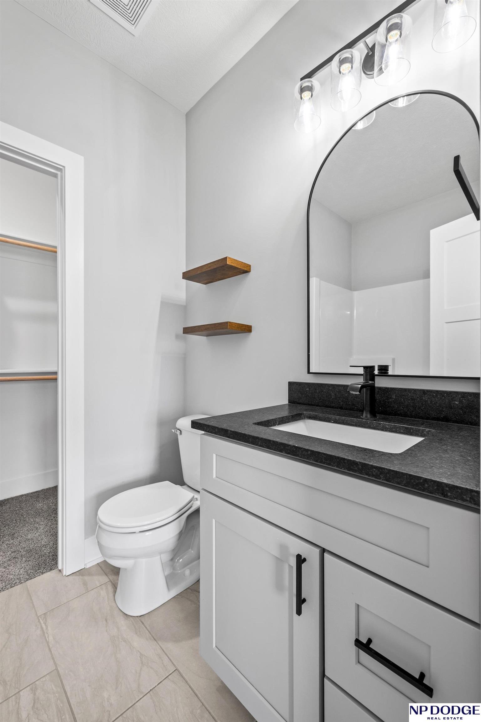 11926 S 117 Street, Papillion, NE, 68046