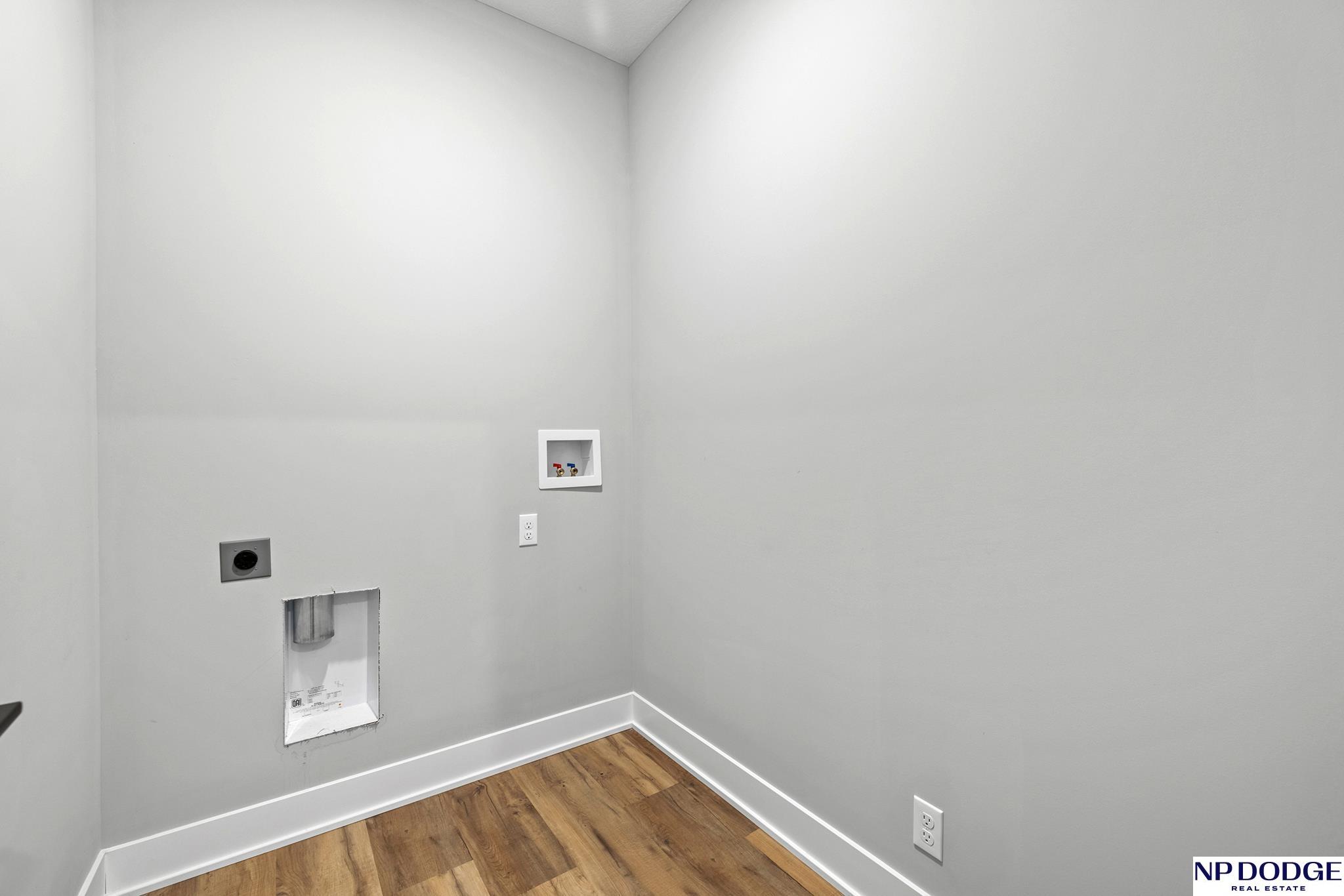 11926 S 117 Street, Papillion, NE, 68046