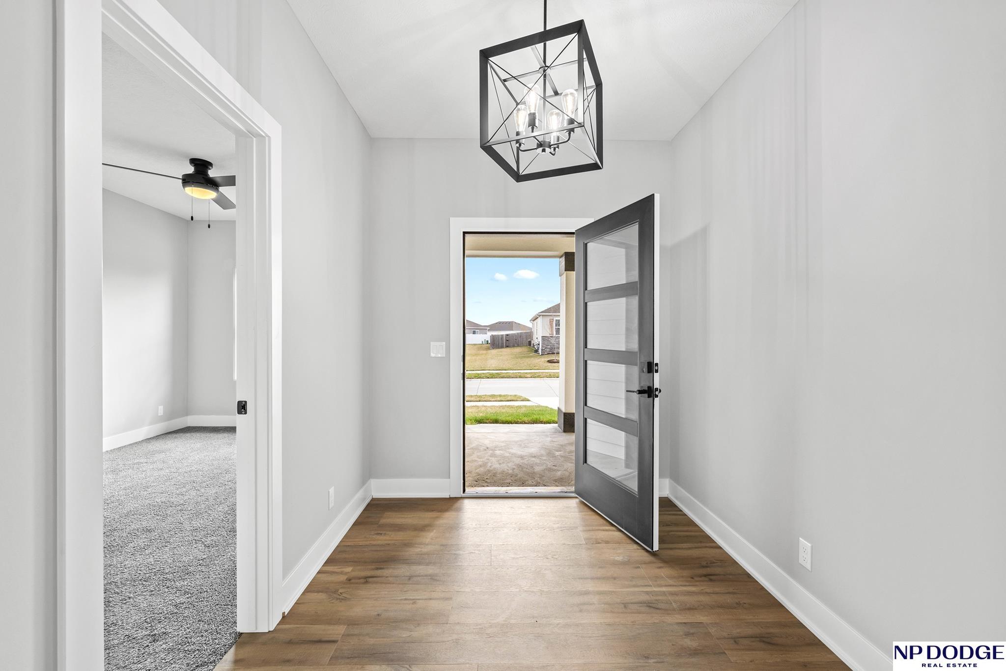 11926 S 117 Street, Papillion, NE, 68046