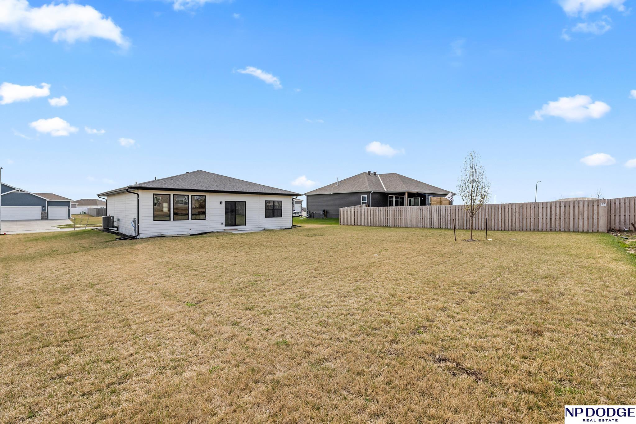 11926 S 117 Street, Papillion, NE, 68046